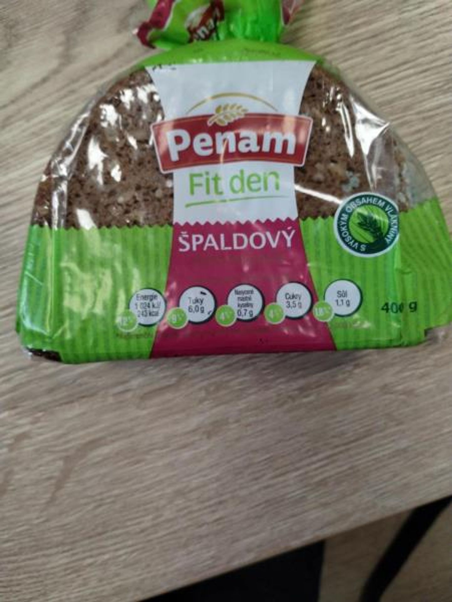 Penam špaldový chléb celozrný - Nebezpečné potraviny (4/9)