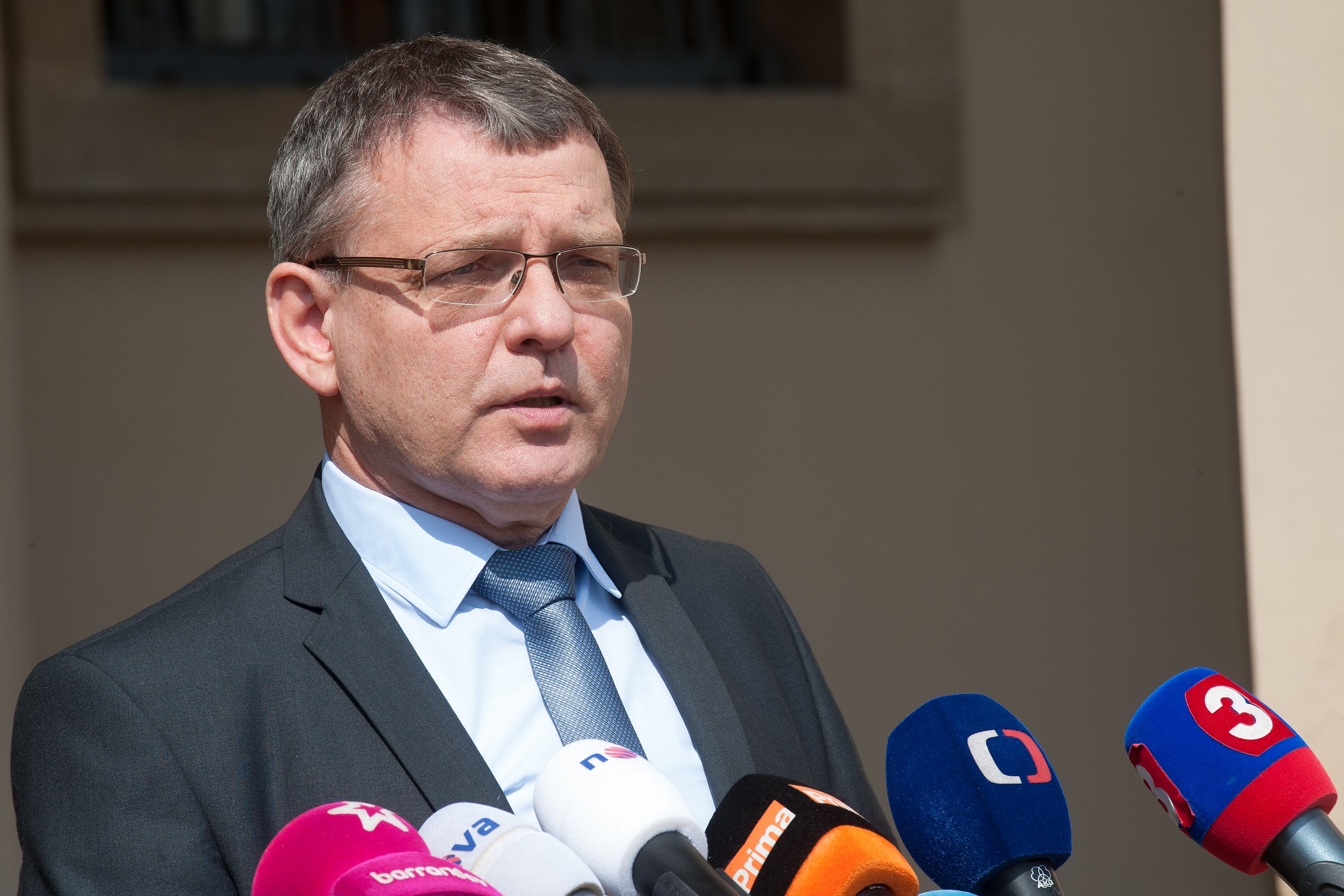 Lubomír Zaorálek - 3 - GALERIE: Lubomír Zaorálek promluvil k situaci českých občanů zmizelých v Libanonu (1/5)