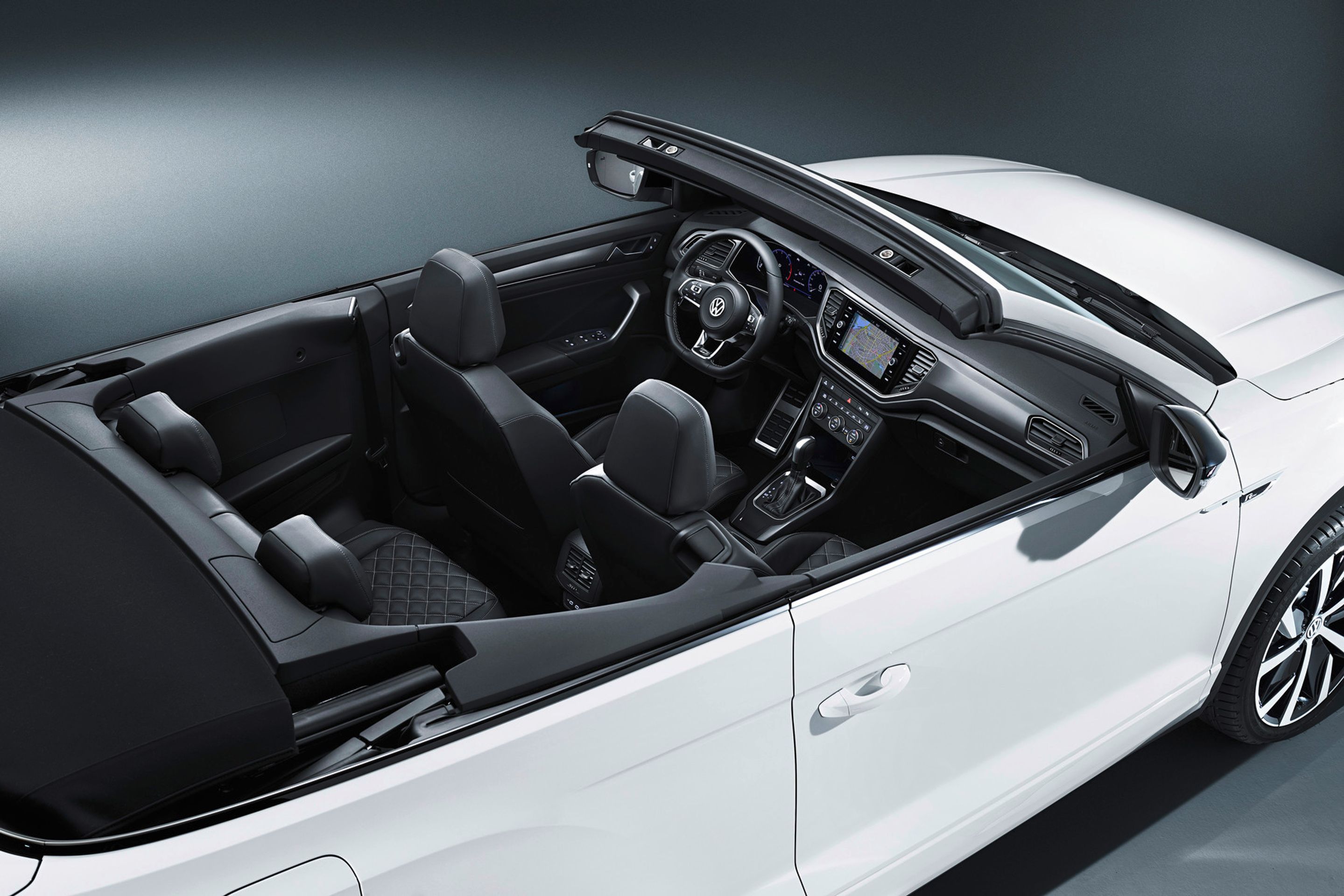 Nový T-Roc Cabriolet - 35 - Fotogalerie: Crossover VW T-Roc přijde o střechu (5/16)