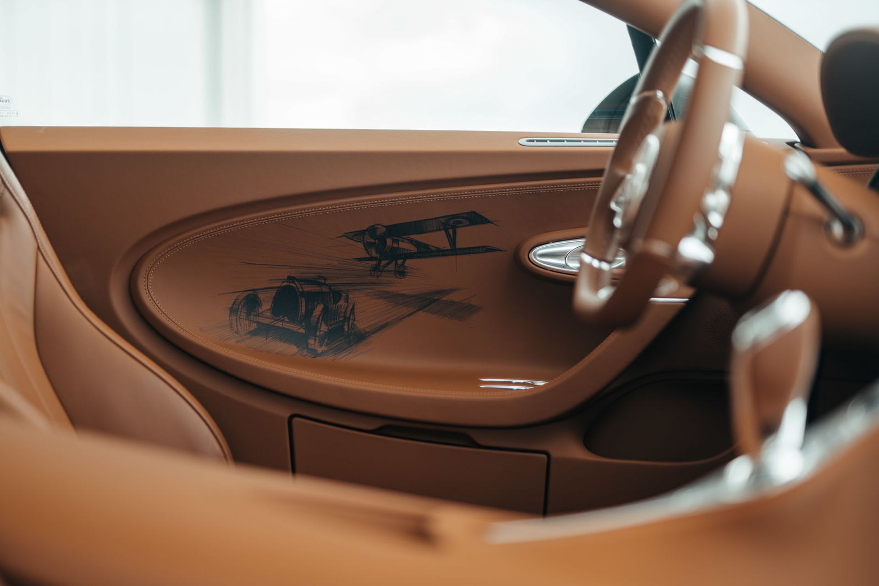 Bugatti Chiron Sport vs. armádní stíhačka - 16 - Fotogalerie: Bugatti Chiron Sport vyzval vojenskou stíhačku (11/13)