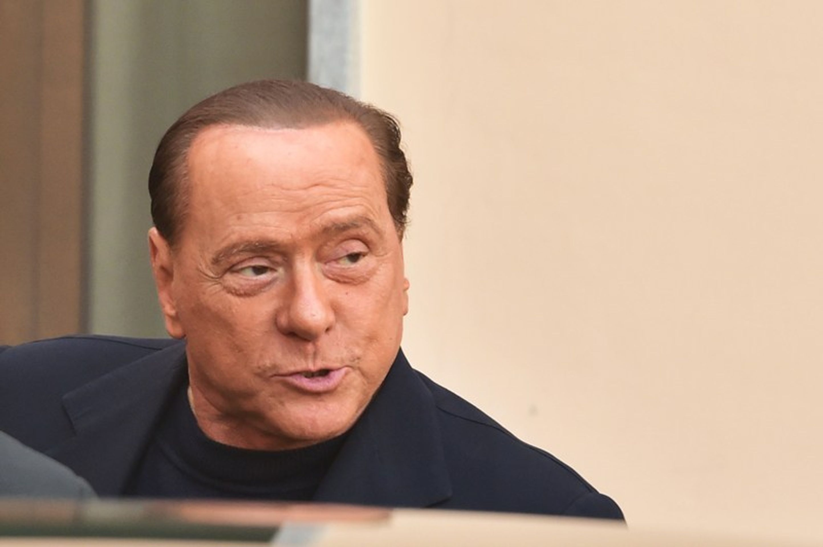 Silvio Berlusconi nastoupil do práce v domově pro seniory - 2 - GALERIE: Silvio Berlusconi (1/8)