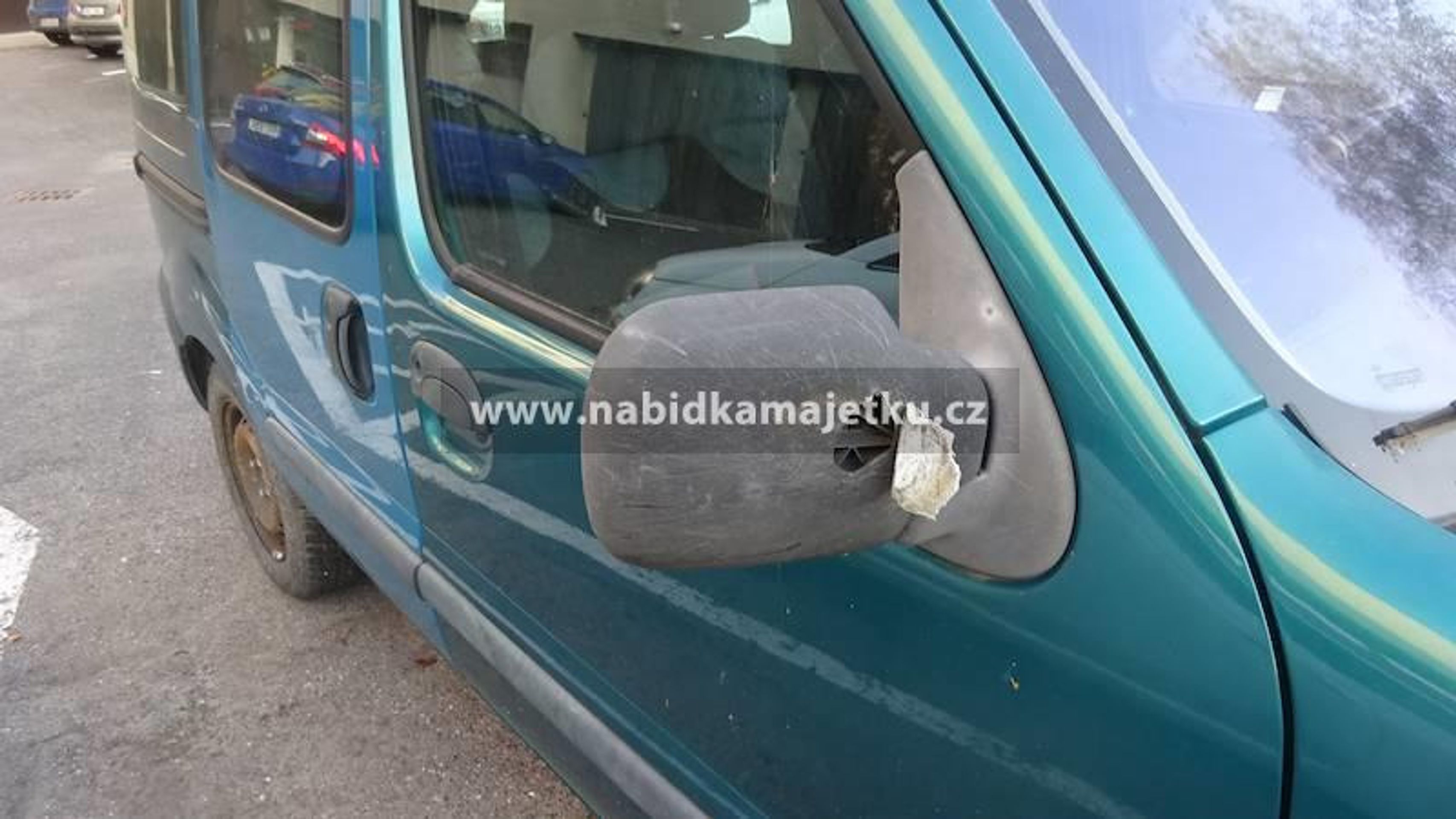 Osobní automobil Renault Kangoo, Příbram - Stát rozprodává majetek (51/64)