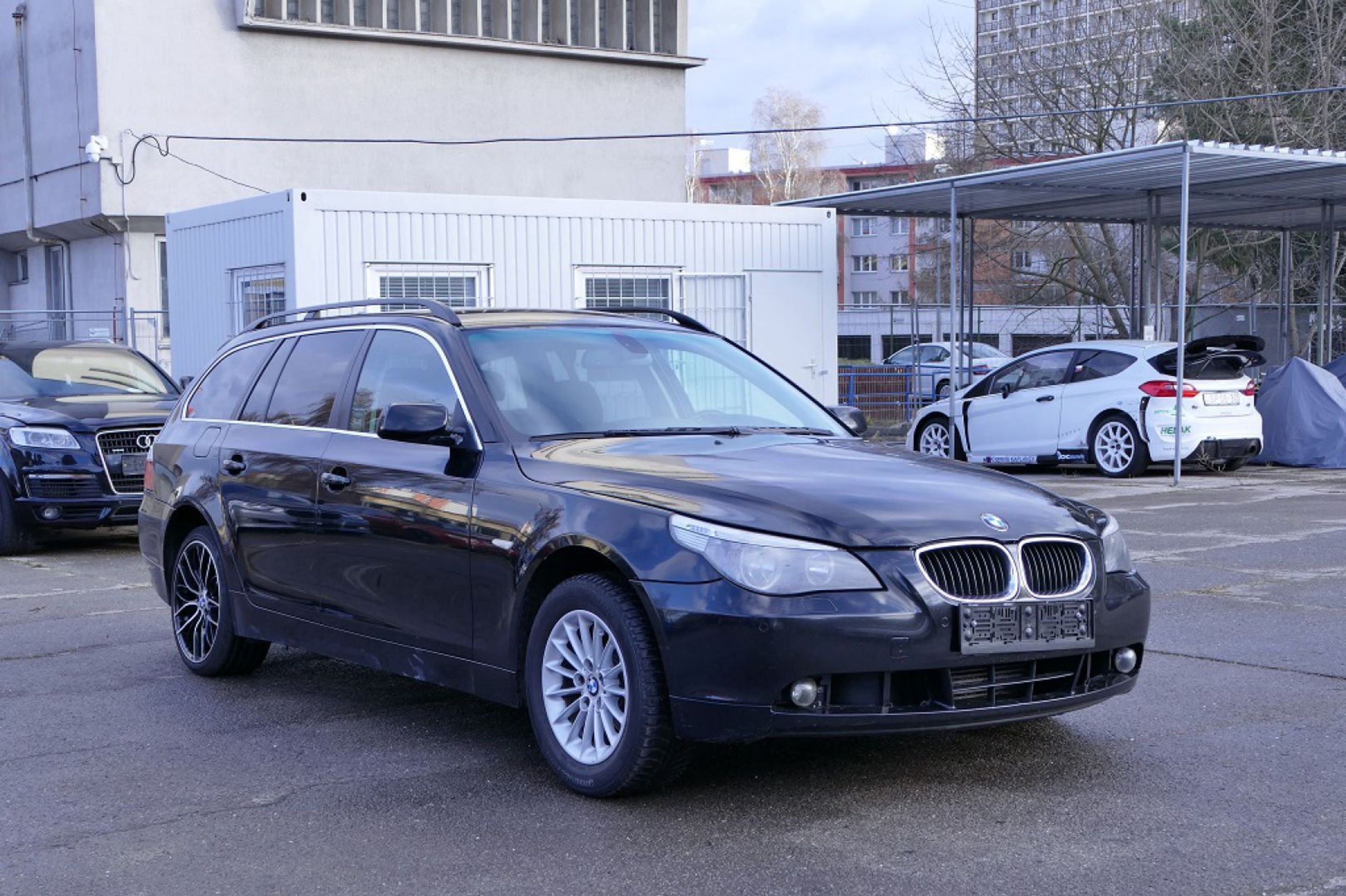 Dražba automobilu - Rozprodej státního majetku –⁠ vozidla (5/8)