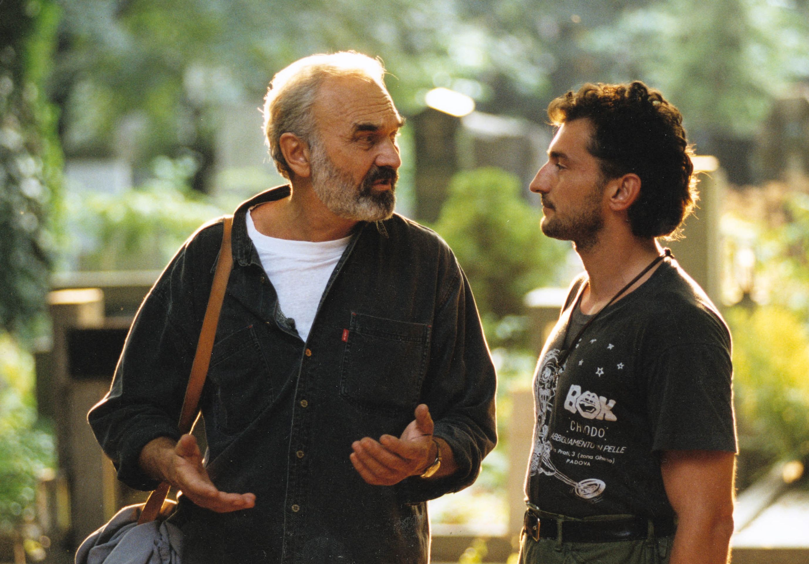 Zdeněk Svěrák a Ondřej Vetchý ve filmu Kolja, 1996 - Jan Jíra (4/6)
