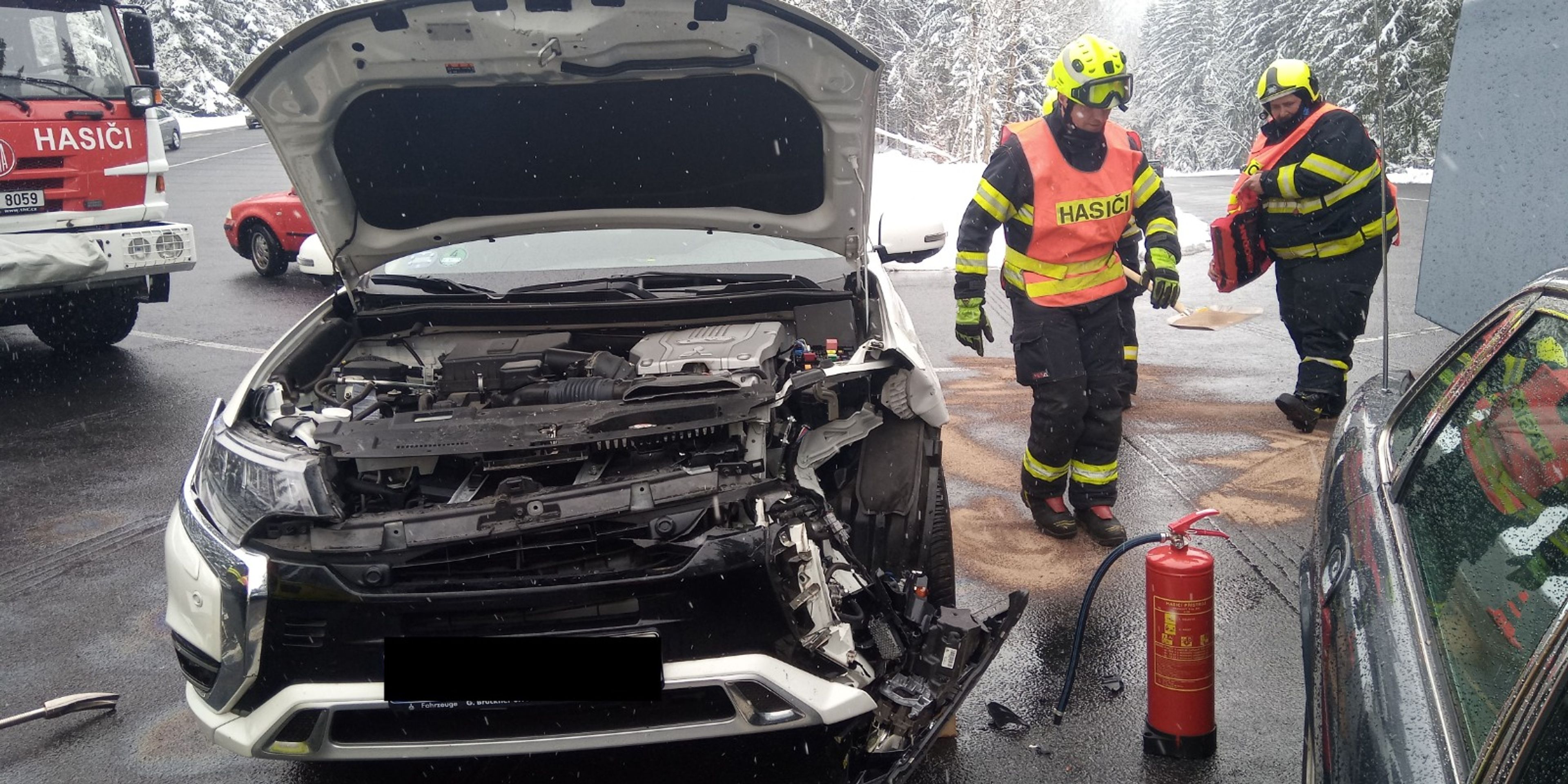 Kalamita v západních Čechách - Sněhová kalamita v Česku (11/22)