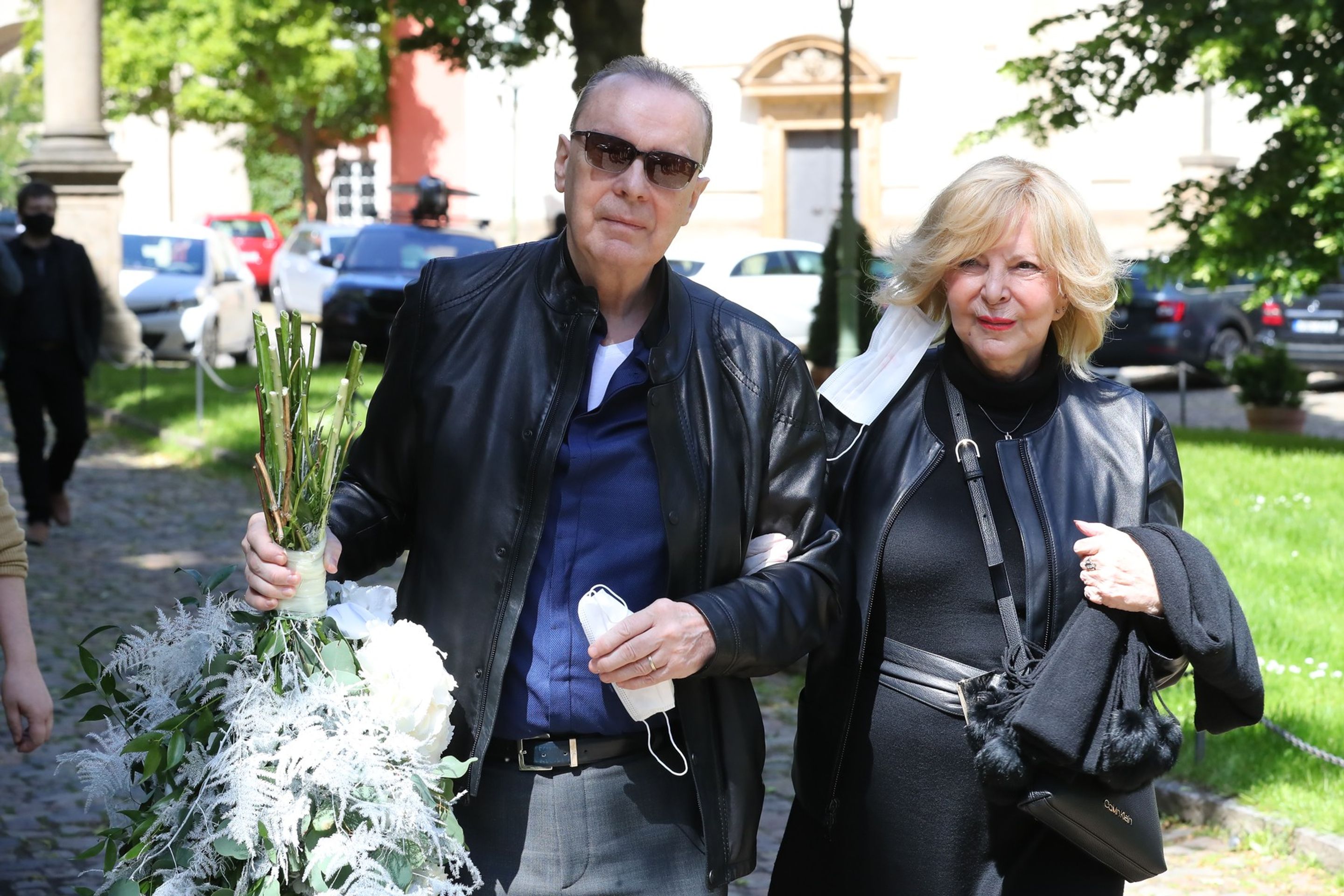 Hana Zagorová a Štěfan Margita na mši - GALERIE: Mše za Evu Pilarovou (9/19)