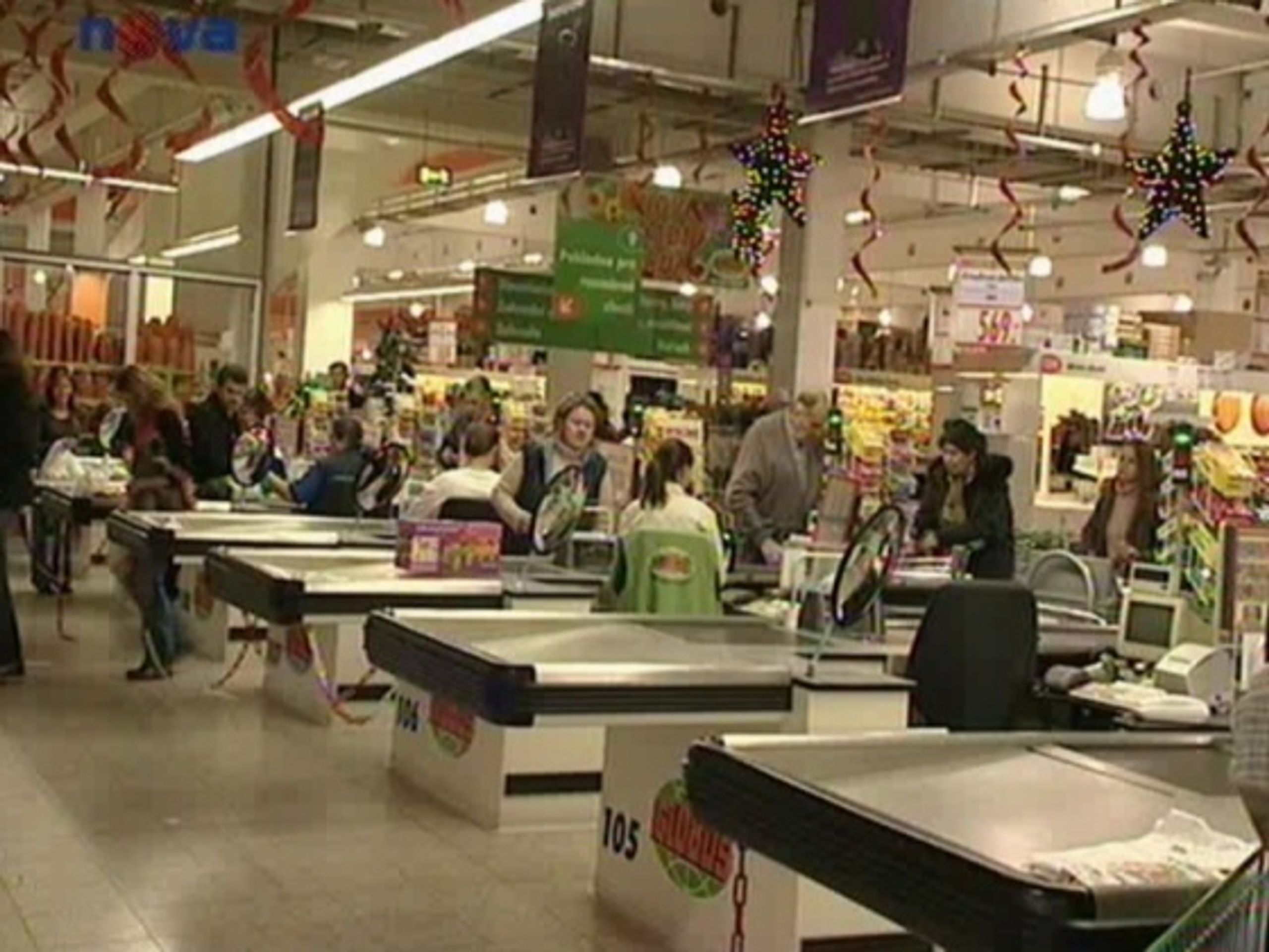 Vánoční nákupní horečka - Vánoční nákupní horečka vrcholí (1/2)