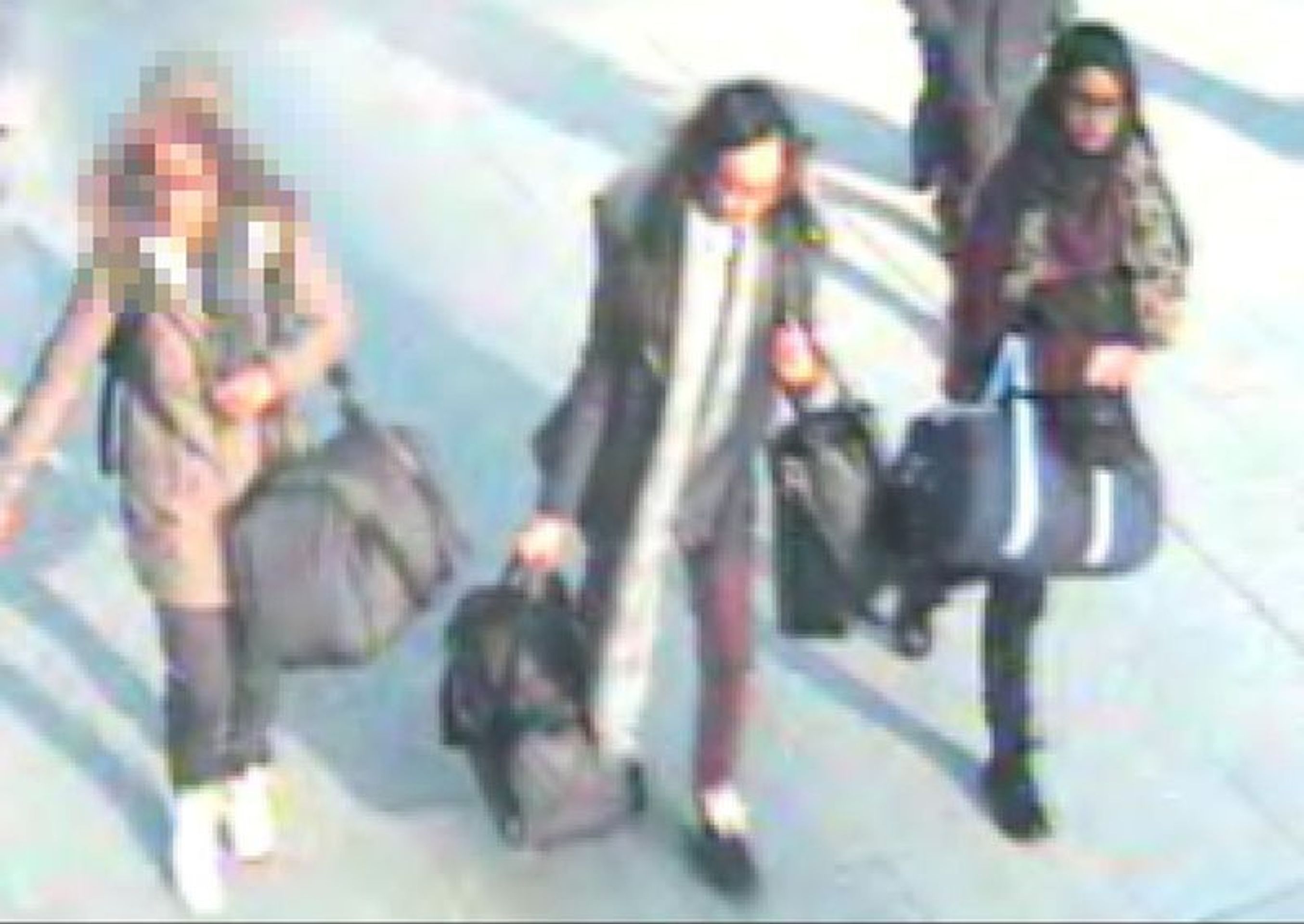 Britské školačky - GALERIE: Školačky utekly k ISIS (5/6)