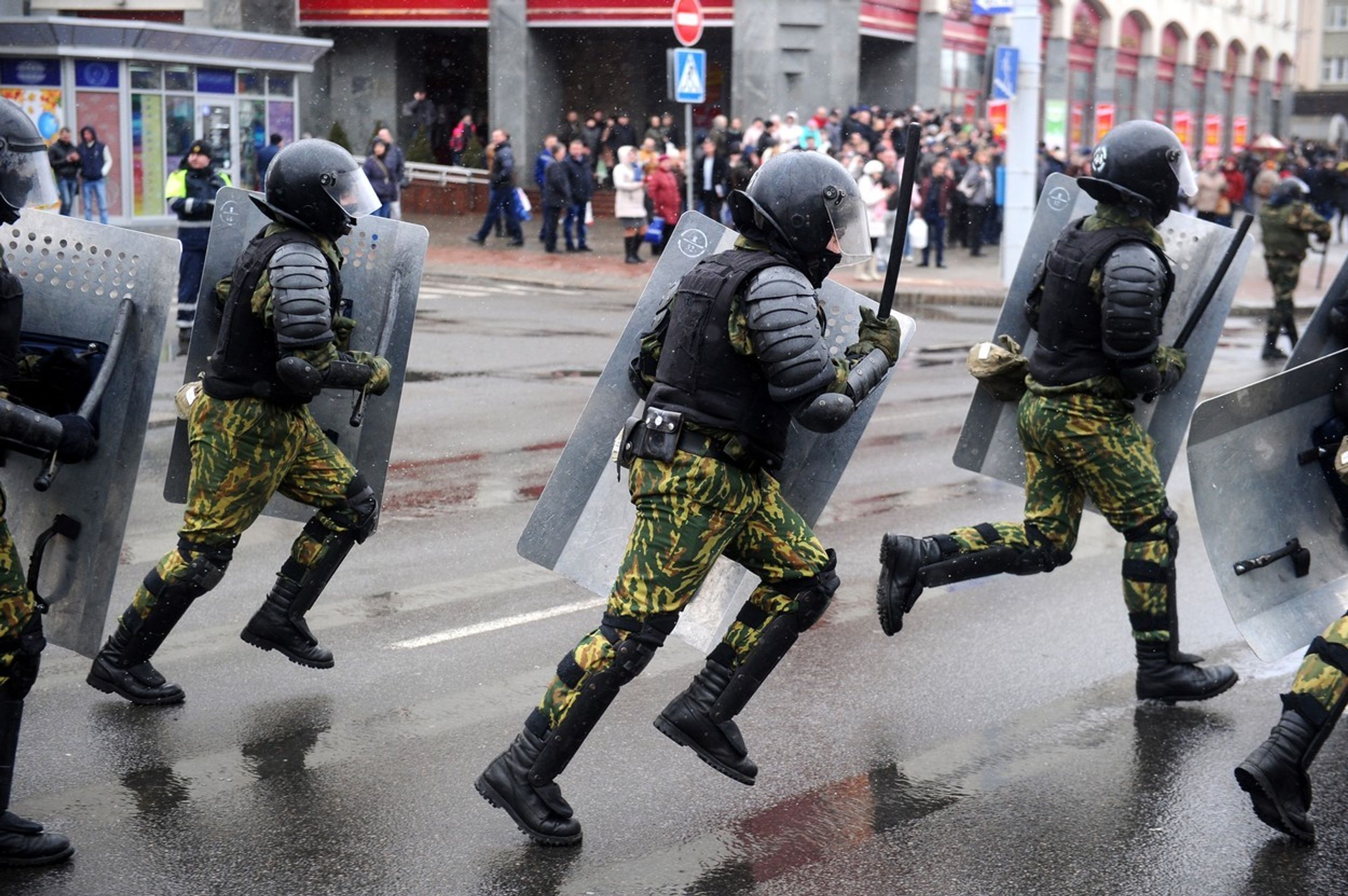 Protesty v Minsku - 3 - GALERIE: Protesty v Minsku (3/5)
