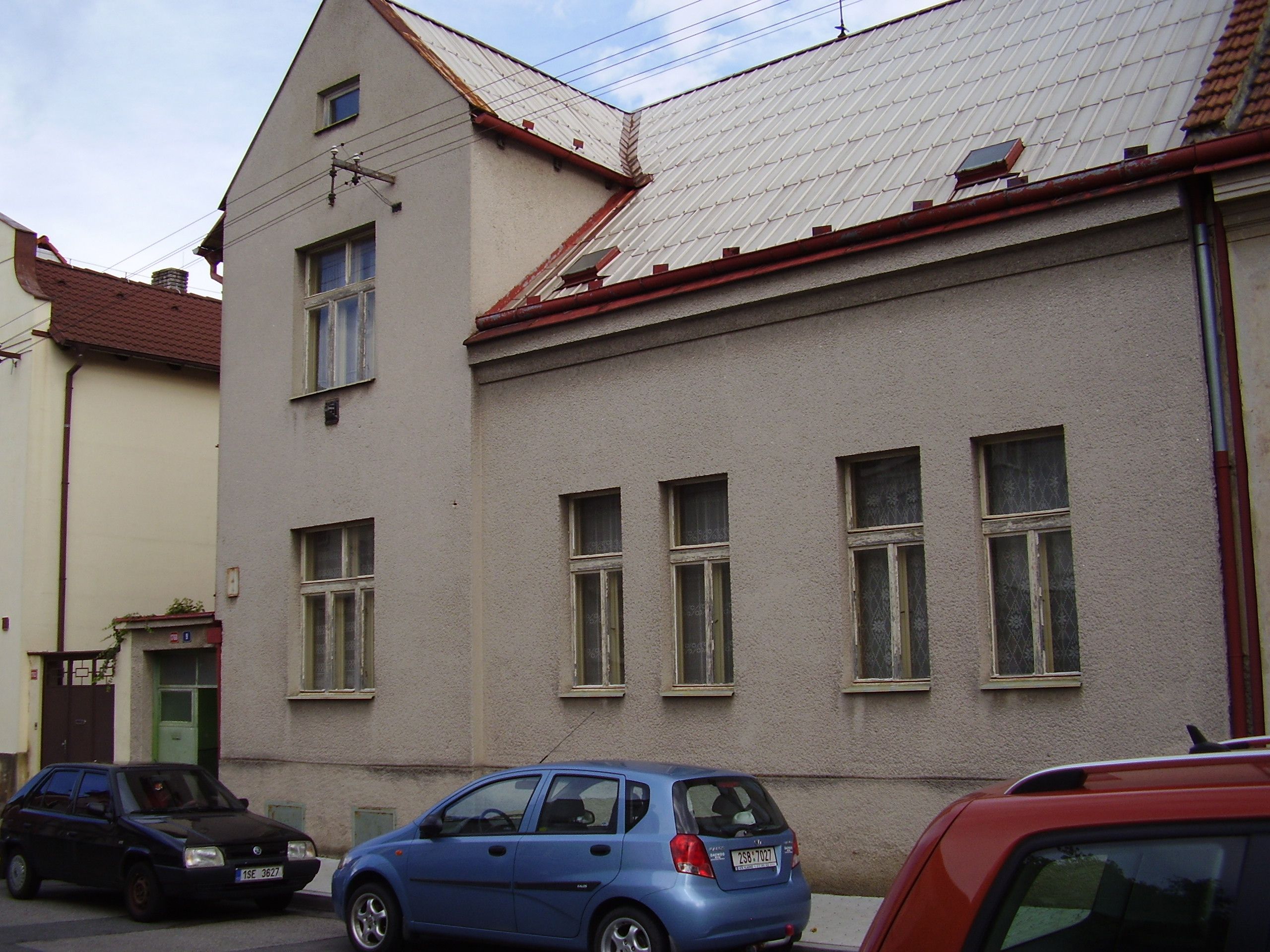 Dům a pozemek, Kladno, 2 400 000 Kč - GALERIE: Prodej majetku (19/32)