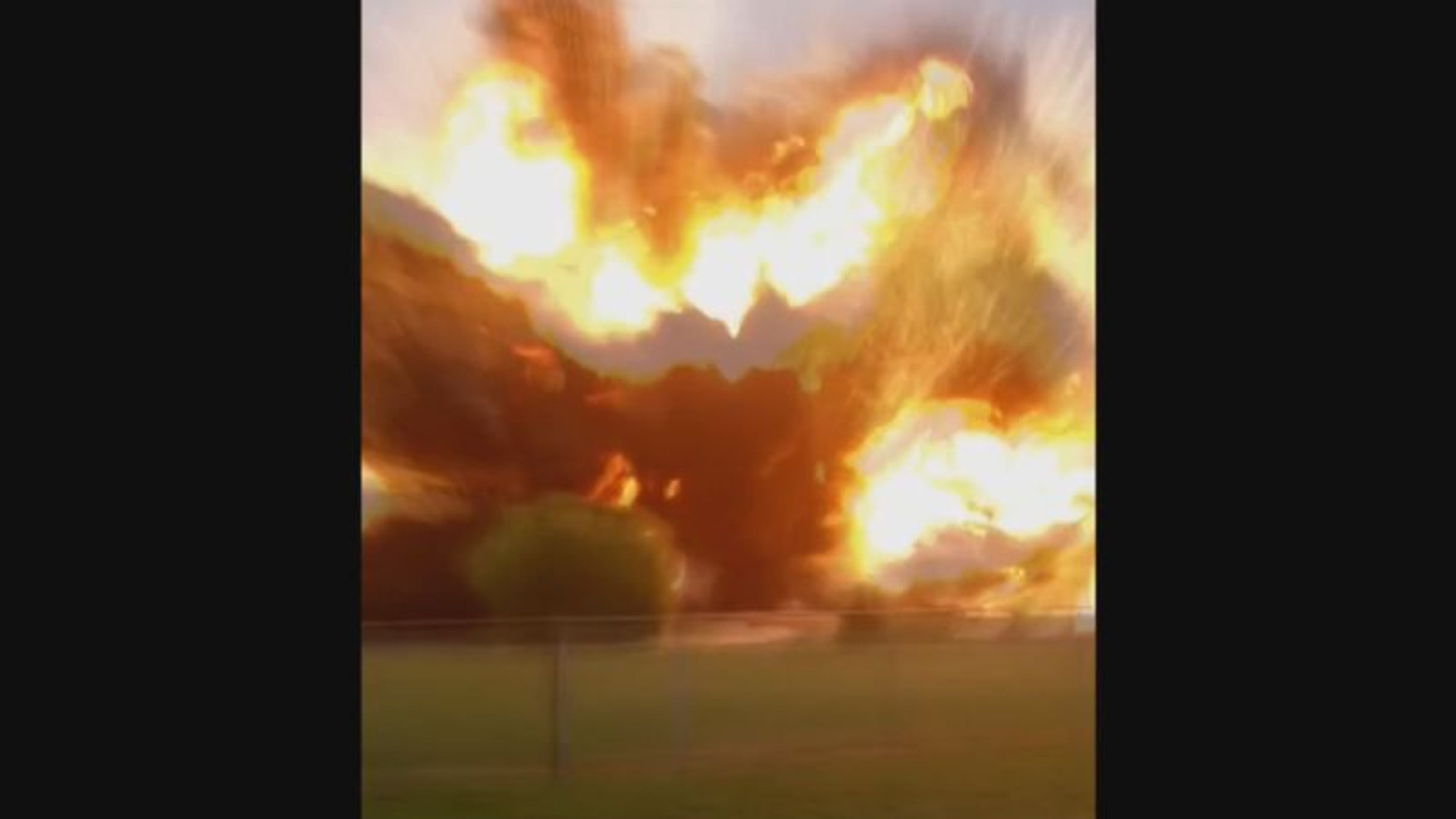 Výbuch továrny v Texasu 2 - GALERIE: Výbuch továrny na hnojiva v Texasu (5/7)