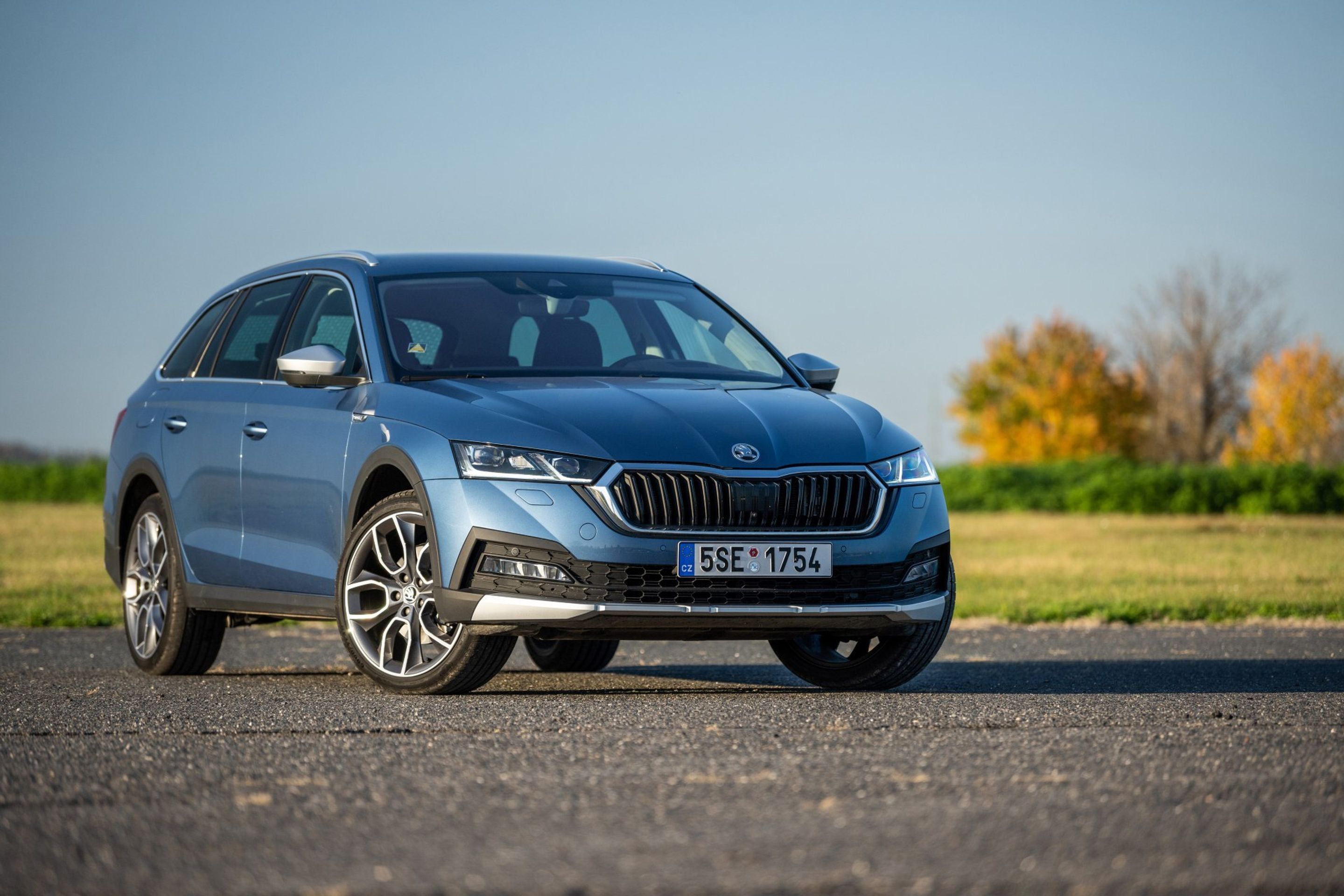 Škoda Octavia ve verzích RS a Scout - 86 - Fotogalerie: Nová Octavia Scout (2/18)