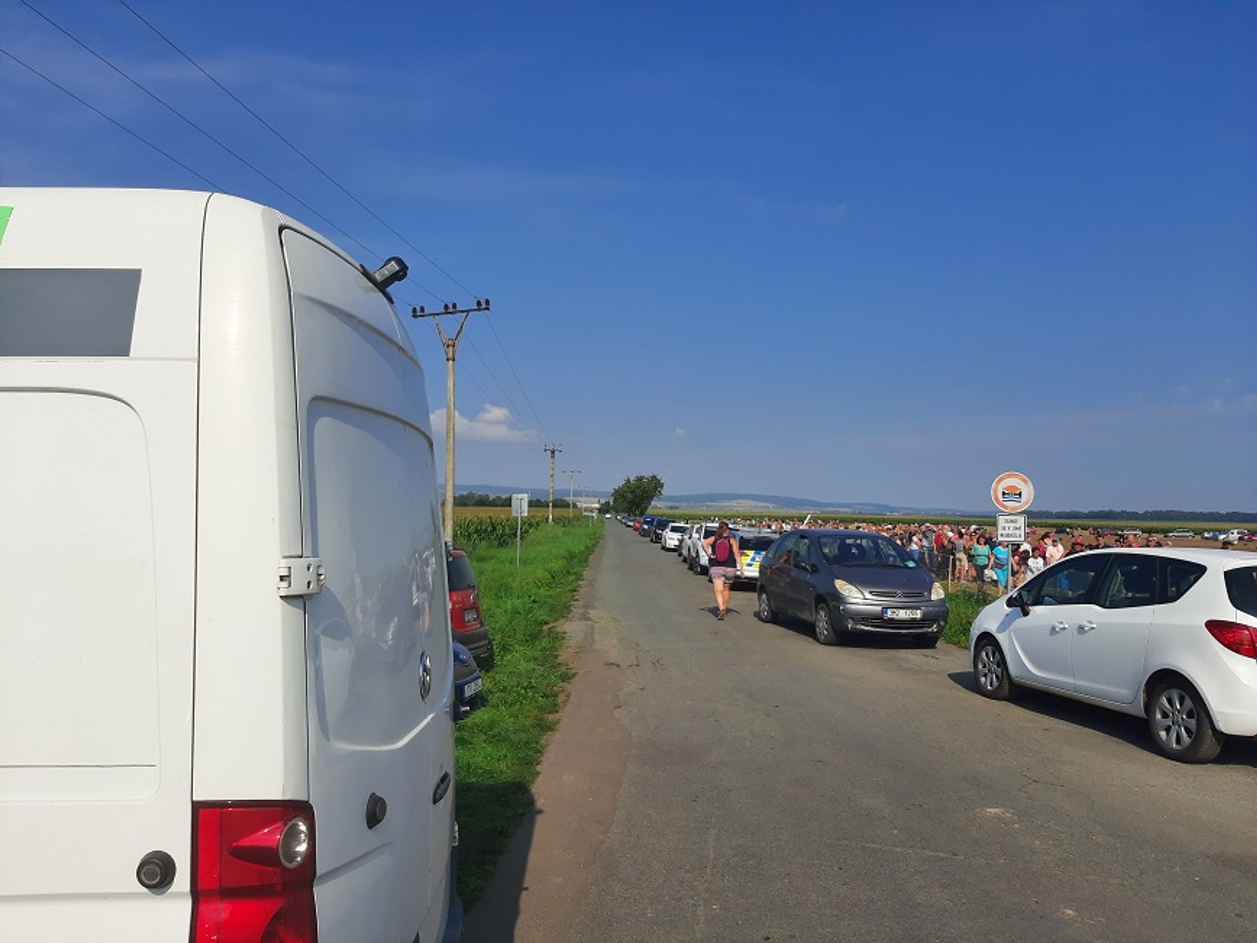 Komplikovaná dopravní situace u obce Těšetice - Komplikovaná dopravní situace u obce Těšetice (1/5)
