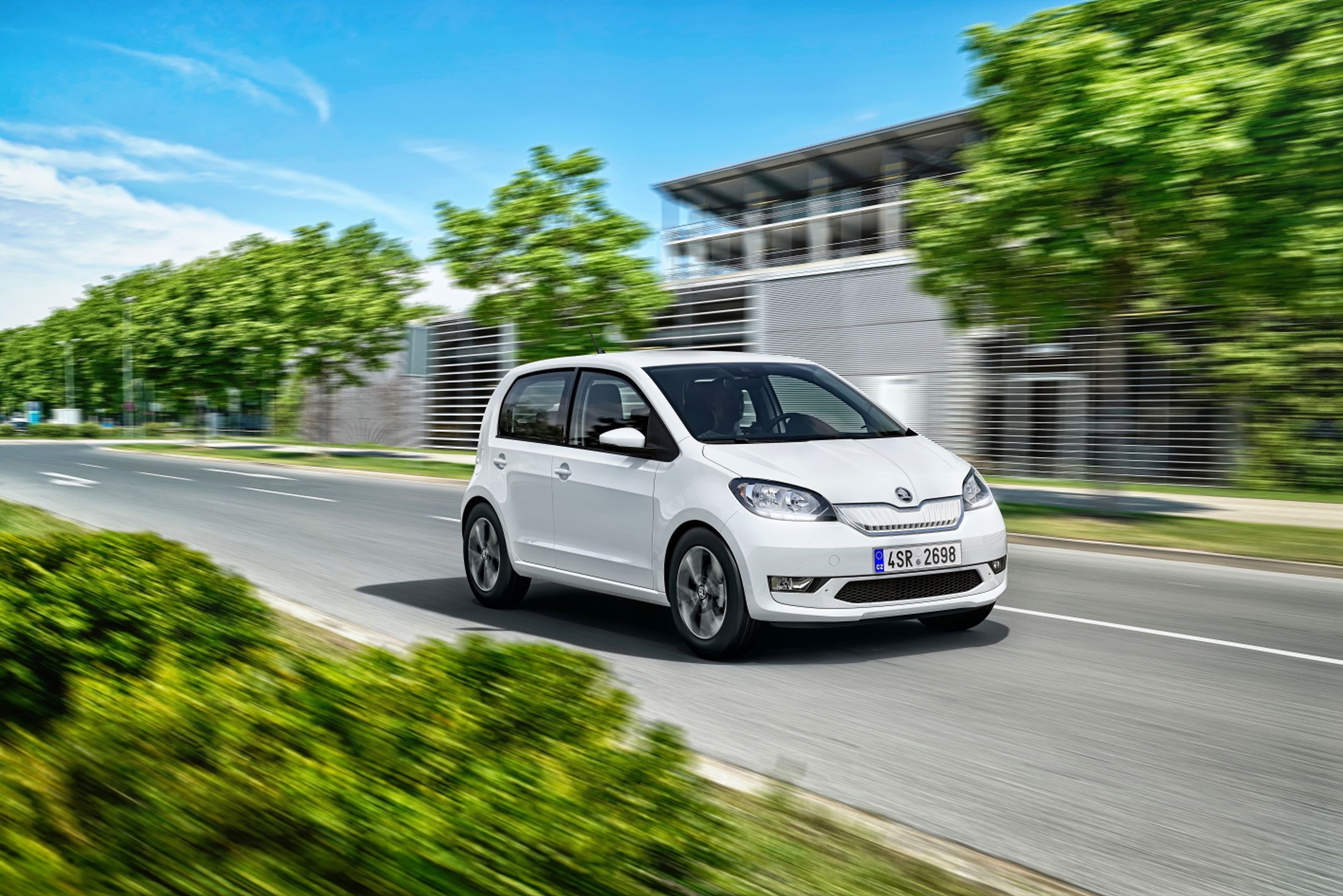 Elektromobil Škoda CITIGOe iV - 3 - Fotogalerie: Elektromobil Škoda CITIGOe iV (3/9)
