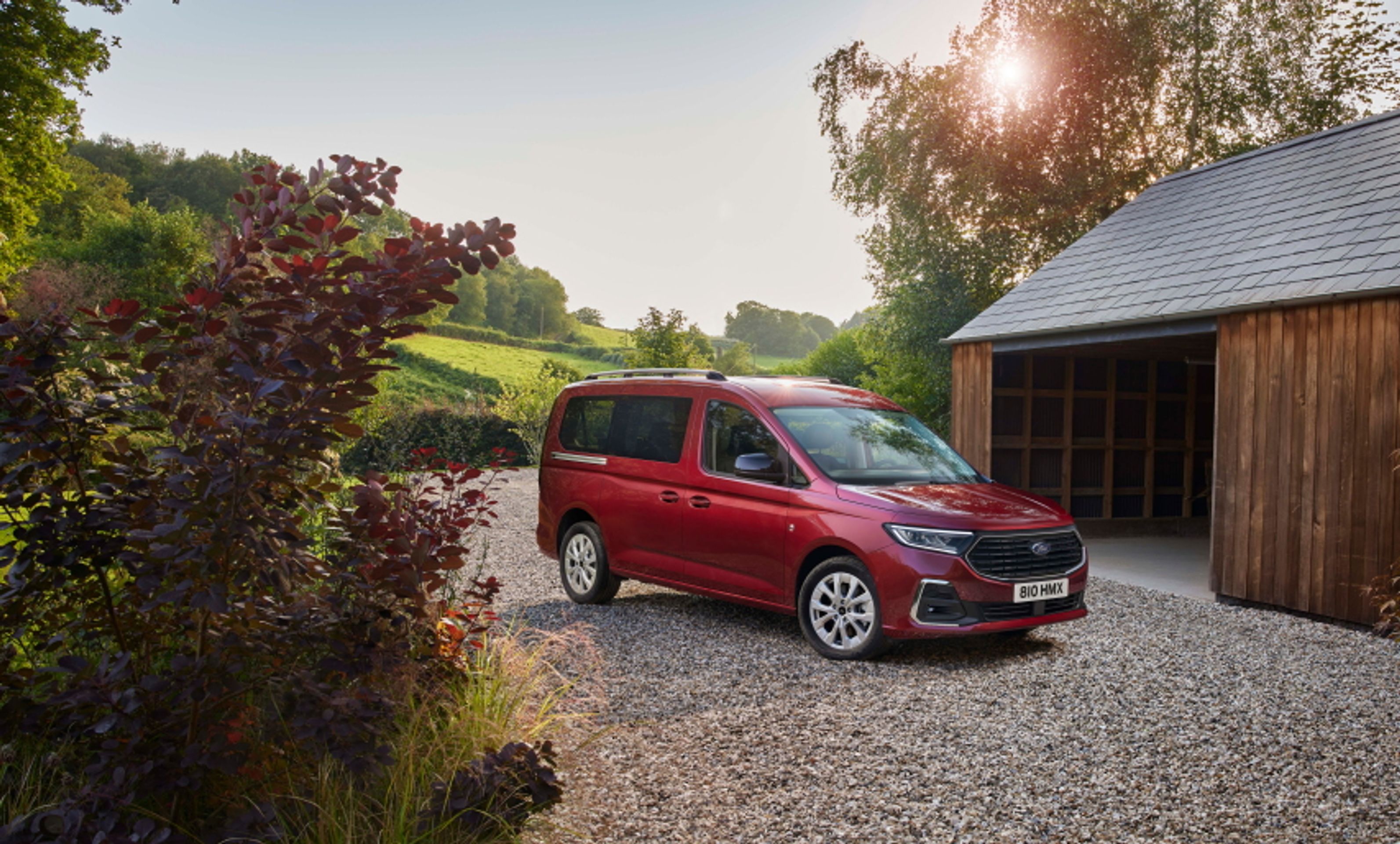 Ford Tourneo Connect - Z nového Fordu Tourneo je všestranné auto pro rodinu (12/13)