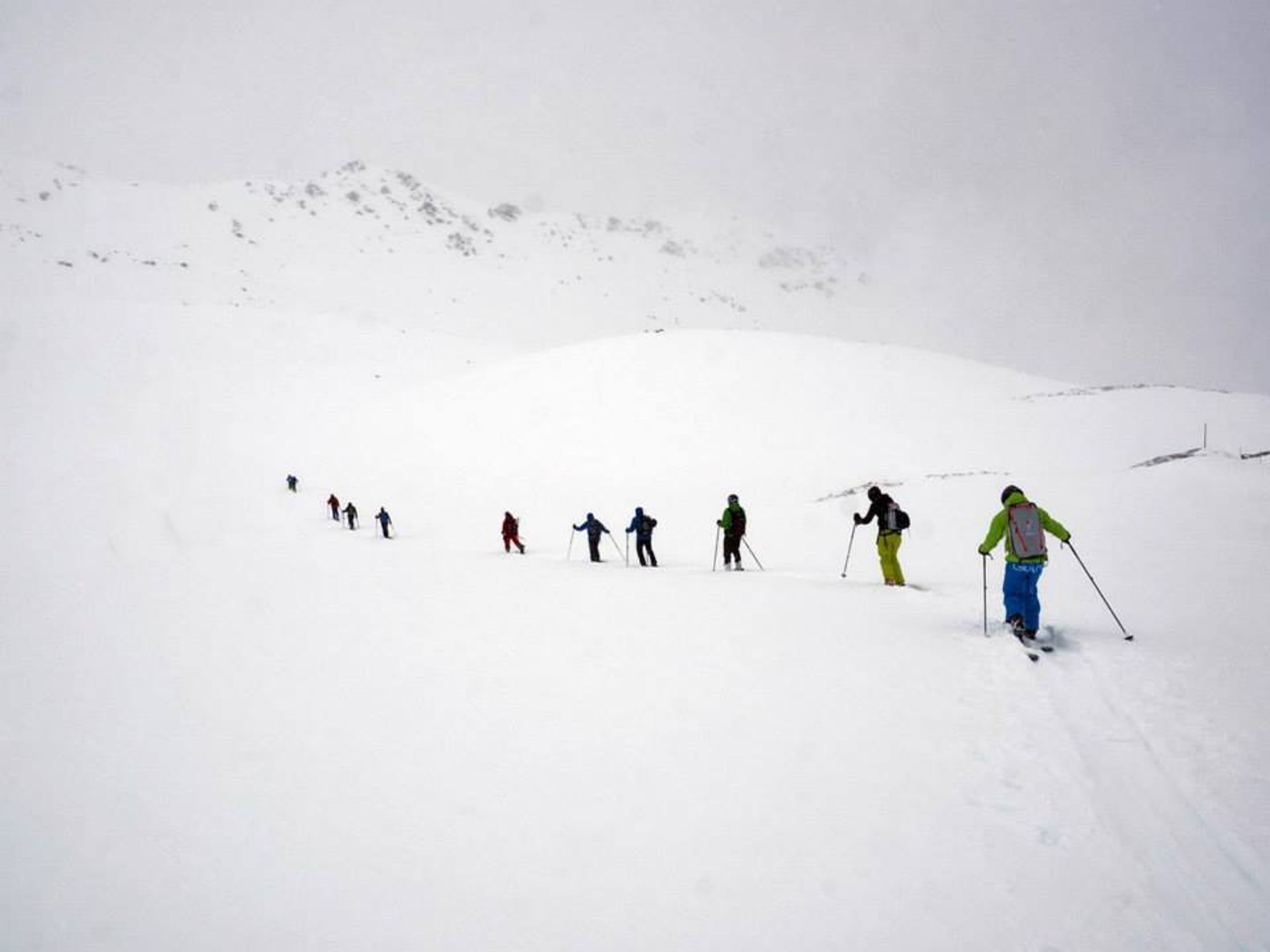 Lizumer Hutte - údolí, kde lavina zasypala Čechy - 5 - GALERIE: Údolí pod Lizumer Hutte, kde lavina zasypala Čechy (5/6)