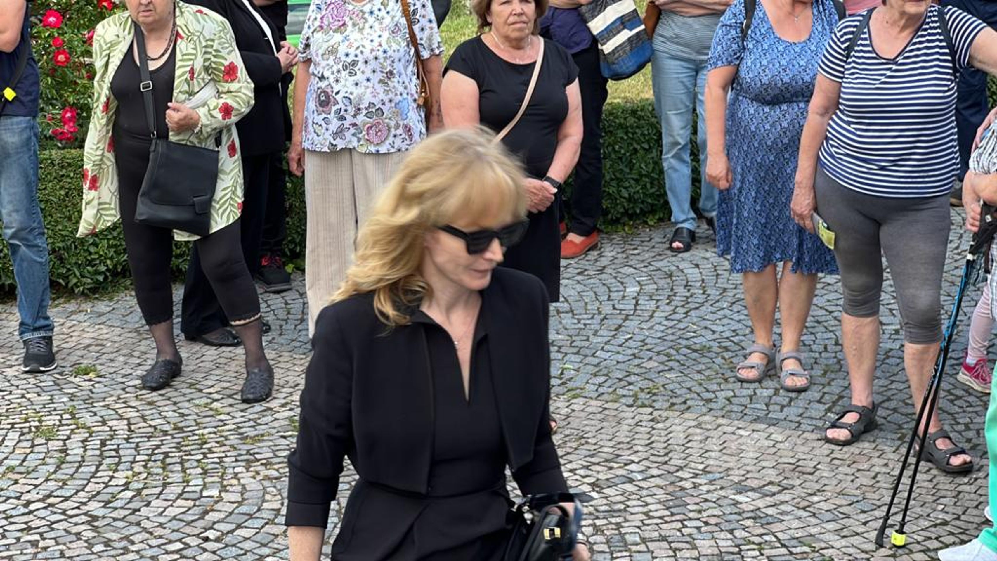 Poslední rozloučení s Josefem Abrhámem v kostele sv. Anežky na Spořilově (11) - Poslední rozloučení s Josefem Abrhámem (13/35)