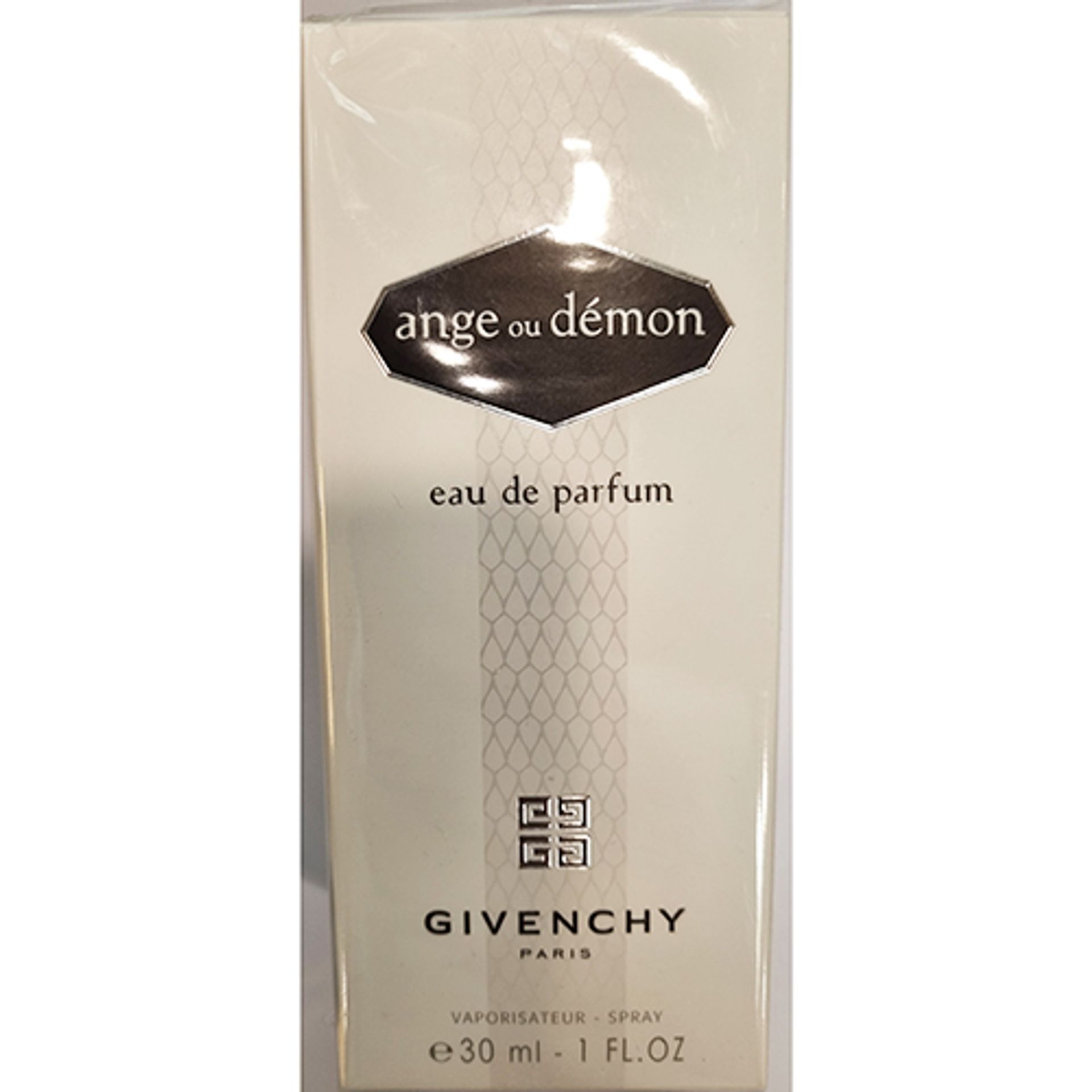 Parfém GIVENCHY PARIS Ange ou démon (1) - Zdraví nebezpečná kosmetika (2/9)