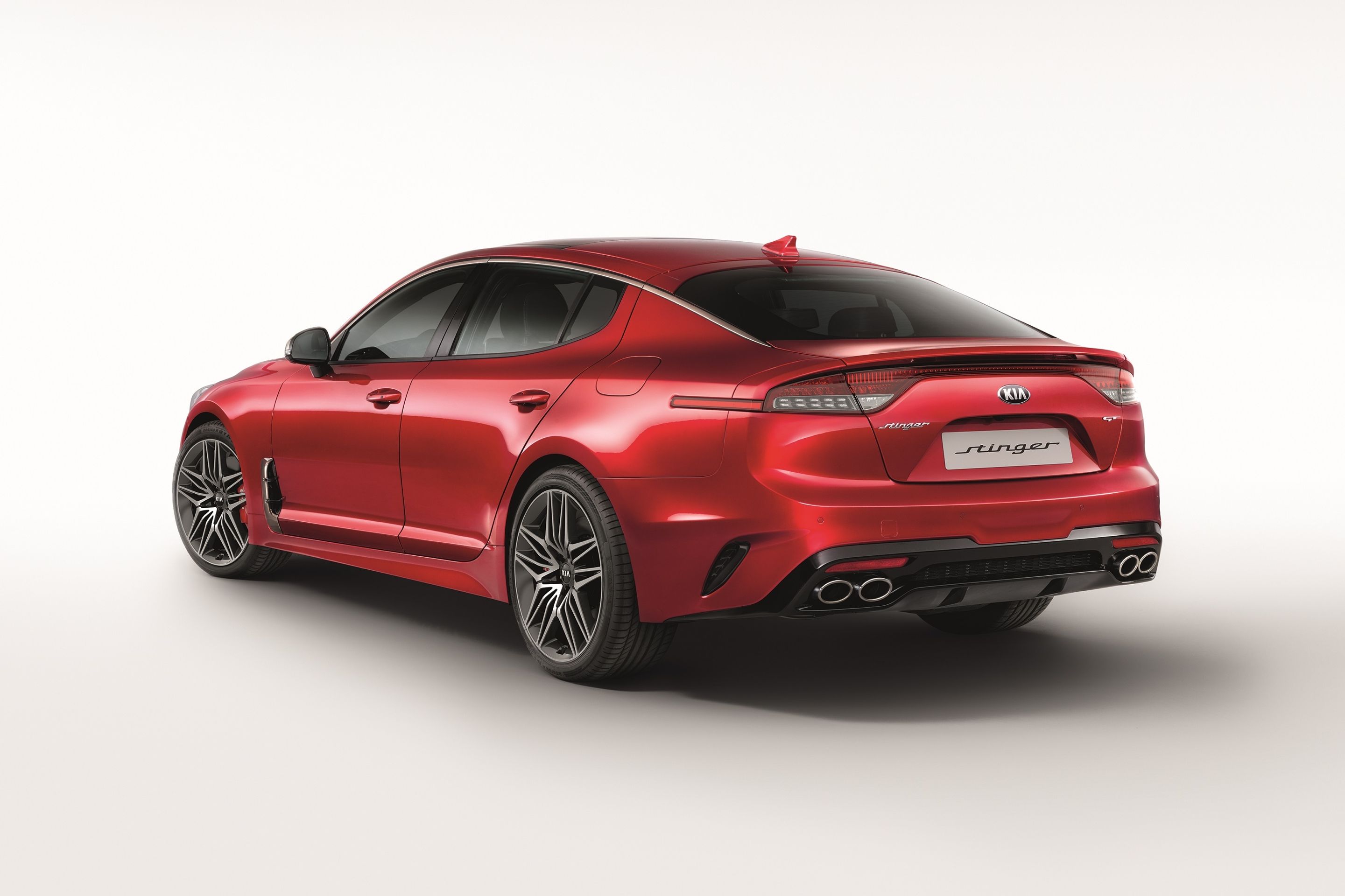 Modernizovaná Kia Stinger - 8 - Fotogalerie: Stinger prošel faceliftem, sportovní duši si ale udržel (2/5)