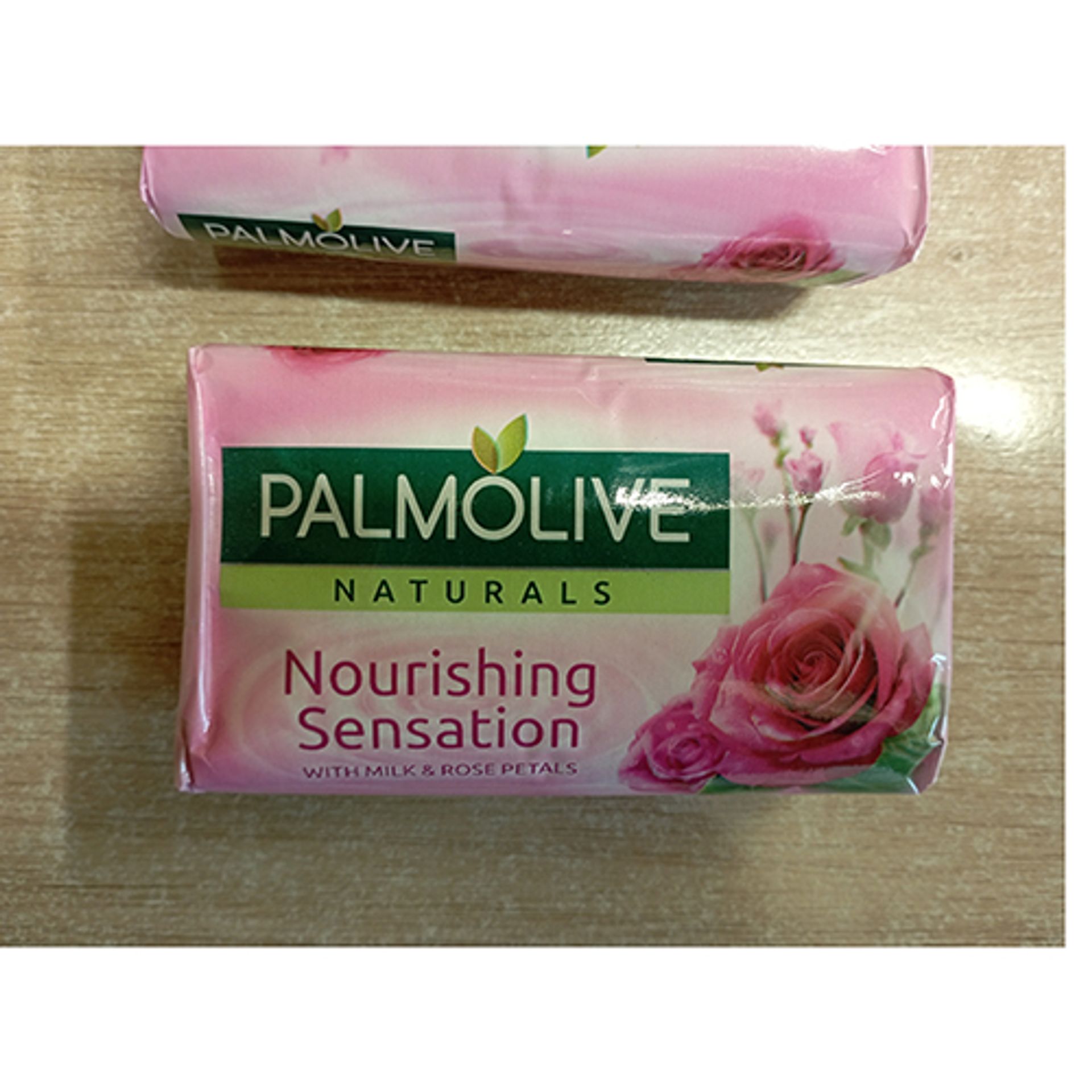 PALMOLIVE Mýdlo Naturals (2) - Zdraví nebezpečná kosmetika (1/35)