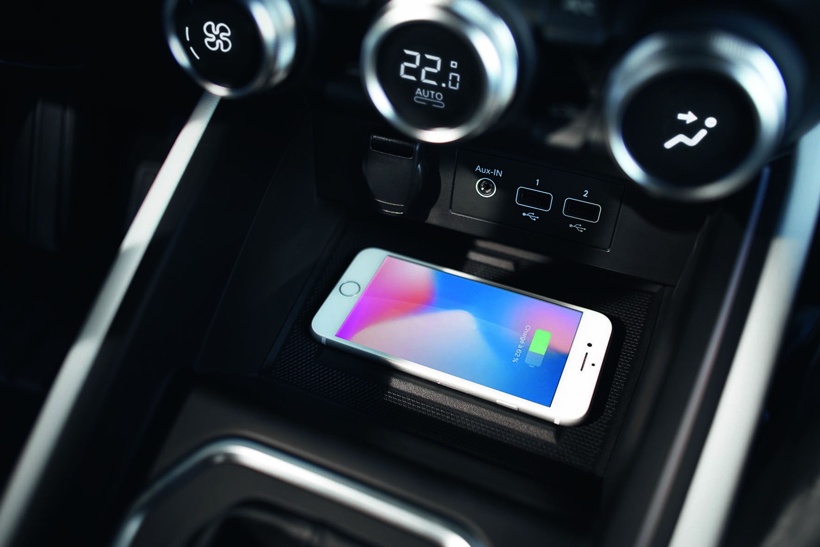 Renault Clio - 18 - Fotogalerie: Interiér nového Clia (3/8)