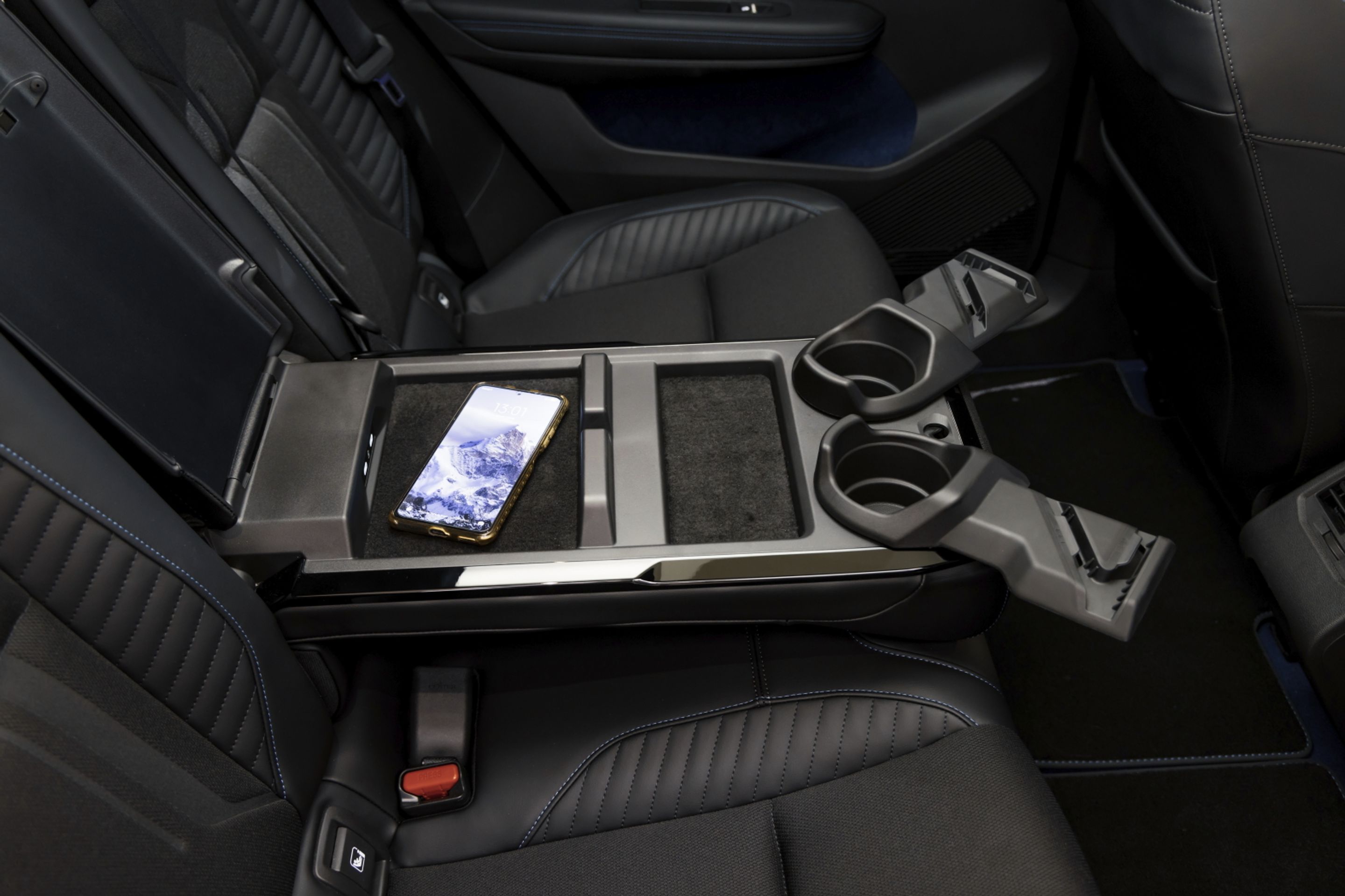 Renault Scenic E-Tech - Nový Renault Scenic je elektrický (18/22)