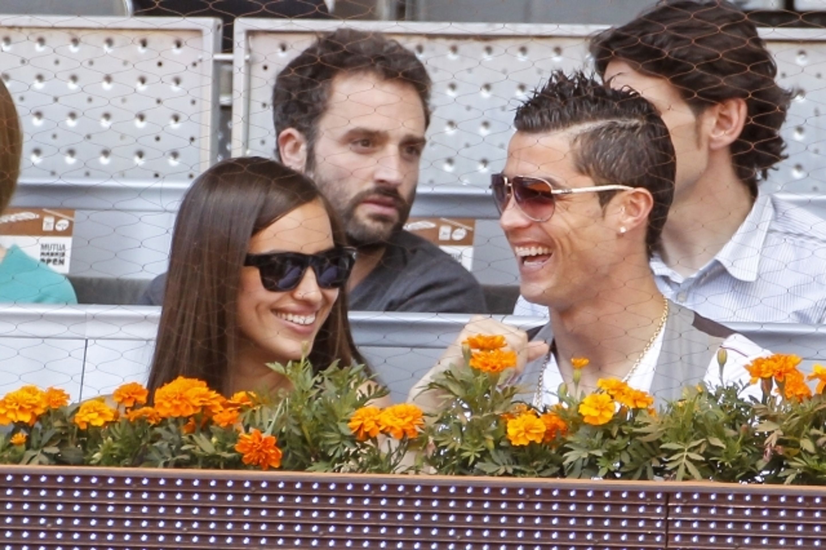 Cristiano Ronaldo a Irina Šajková - 13 - GALERIE: Cristiano Ronaldo a Irina Šajková na tenisu (2/17)