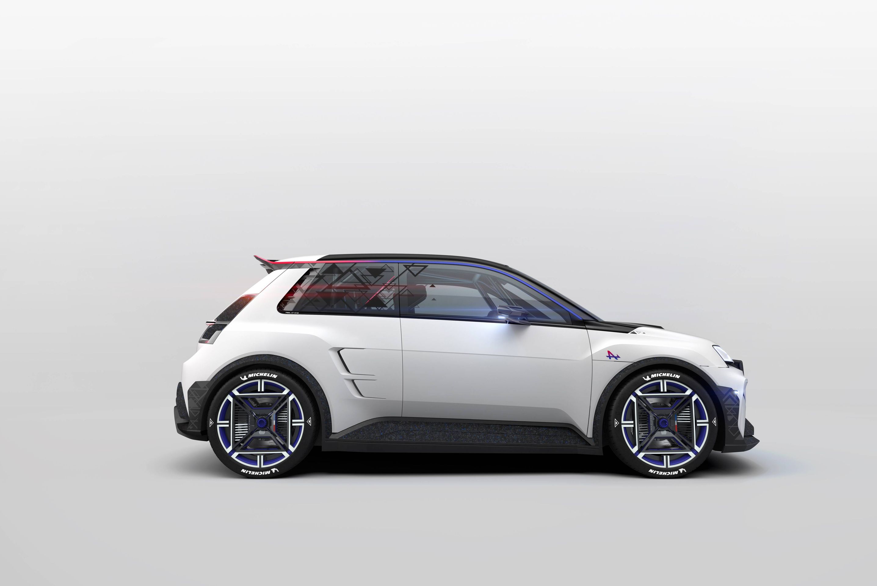 Alpine A290 Beta - Značka Alpine představila koncepční hot hatch A290 Beta (13/18)