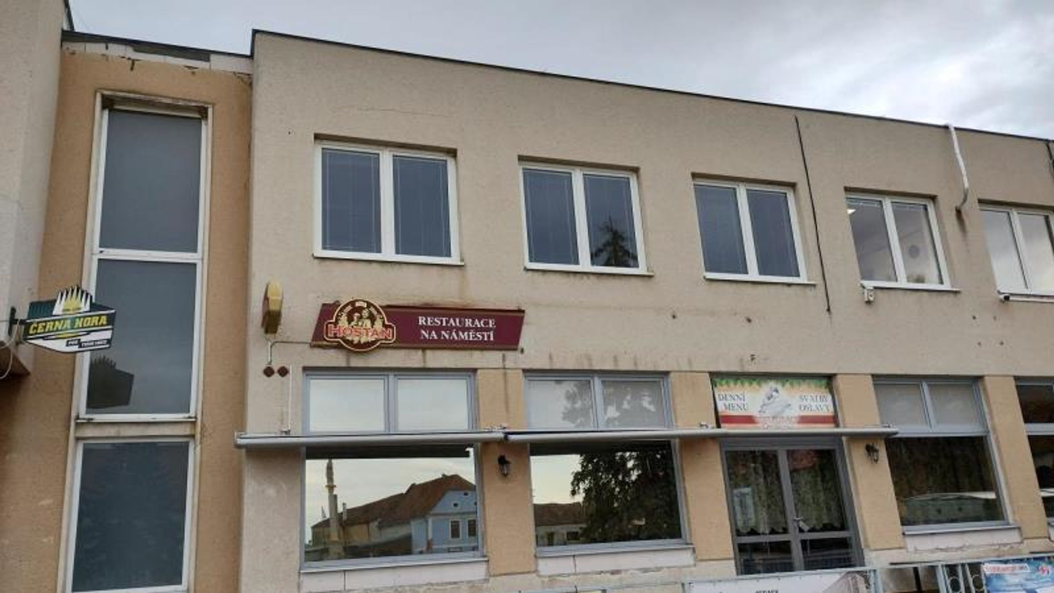 Restaurace Na náměstí (1) - Uzavřené provozovny (36/101)
