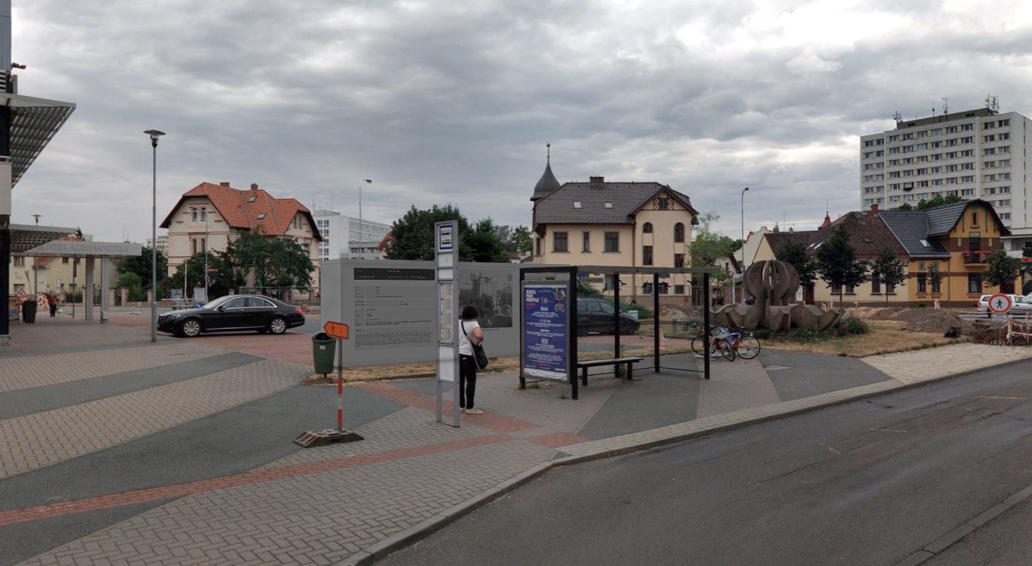 Vizualizace přesunutého AlzaBoxu v Hradci Králové (1) - AlzaBox v Hradci Králové (1/5)