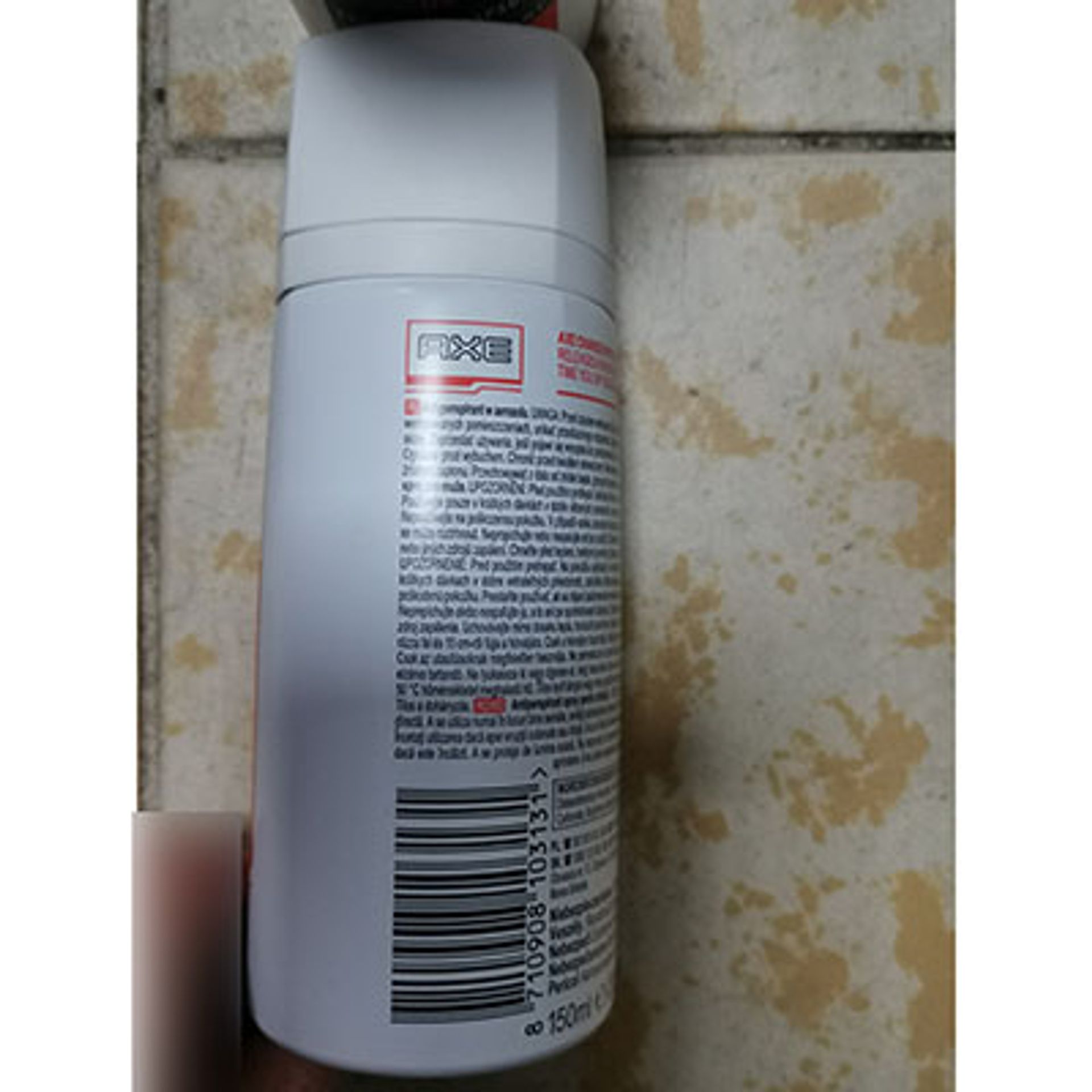 Axe 48HR ANTI-PERSPIRANT ADRENALINE CHARGE UP PROTECTION MICROATIVE CAPSULES (2) - Závadná kosmetika (10/38)