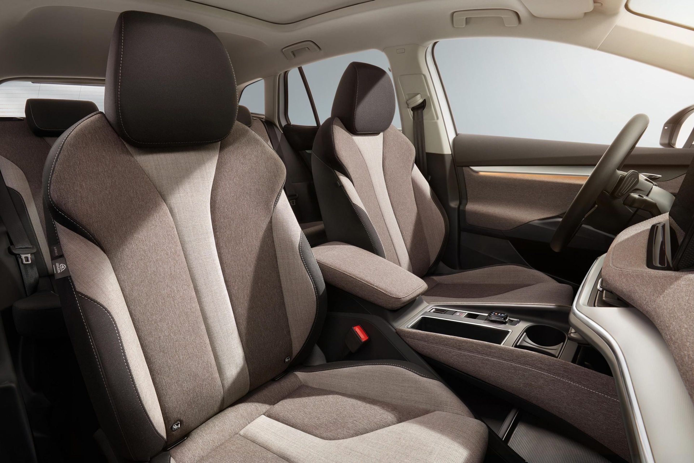 Škoda Enyaq iV - 31 - Fotogalerie: Nové elektrické SUV Škoda Enyaq iV (14/24)