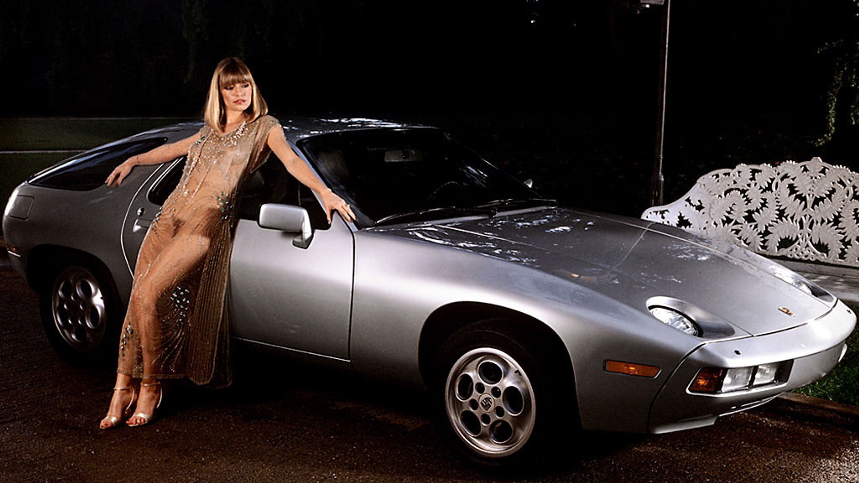Playboy a auta - 8 - GALERIE Playmates a auta (11/15)