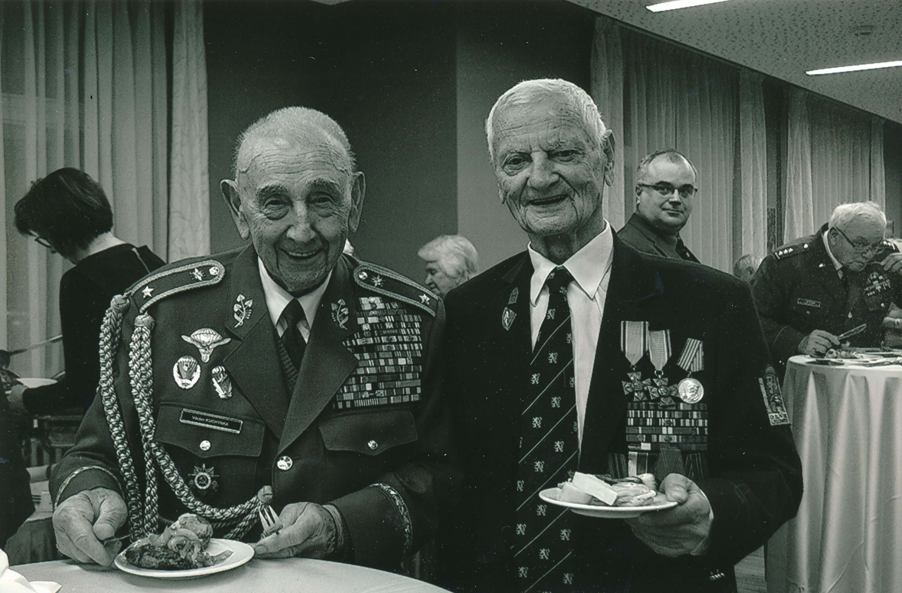 Tichomir Mirkovič - Tichomir Mirkovič (3/4)