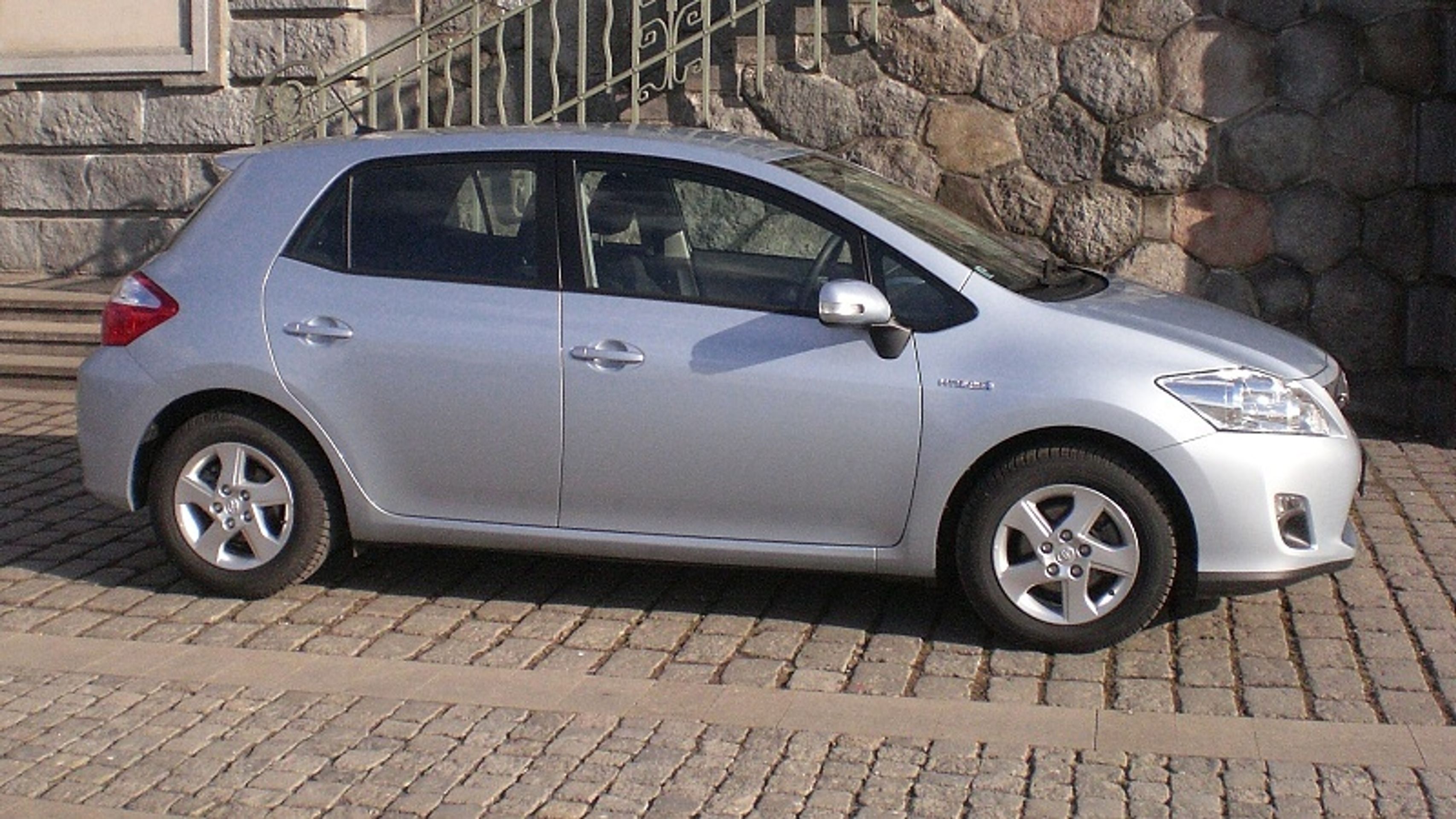 Toyota Auris HSD - 6 - GALERIE Toyota Auris HSD (6/6)