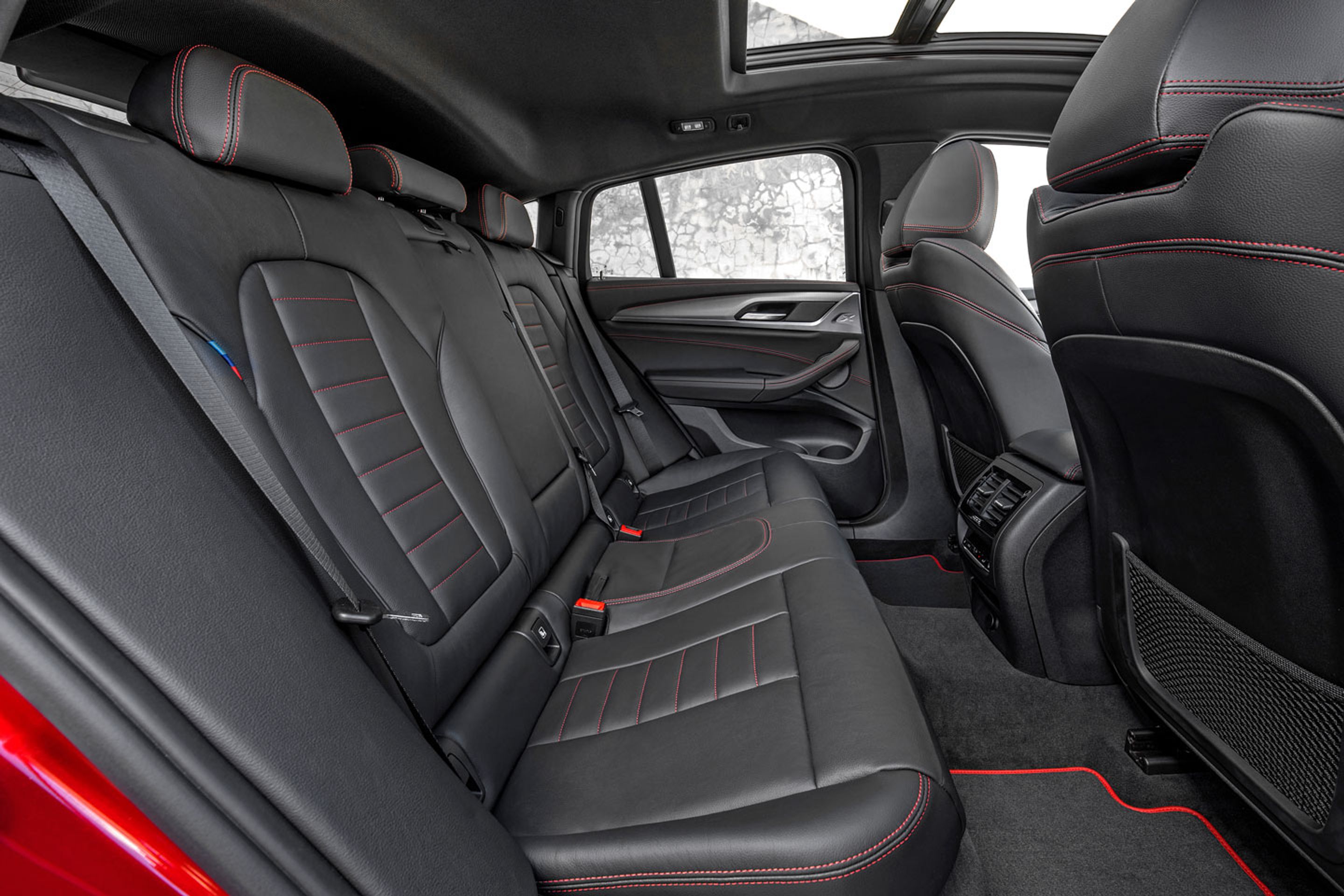 Nové BMW X4 - Fotogalerie: Nové BMW X4 (7/7)