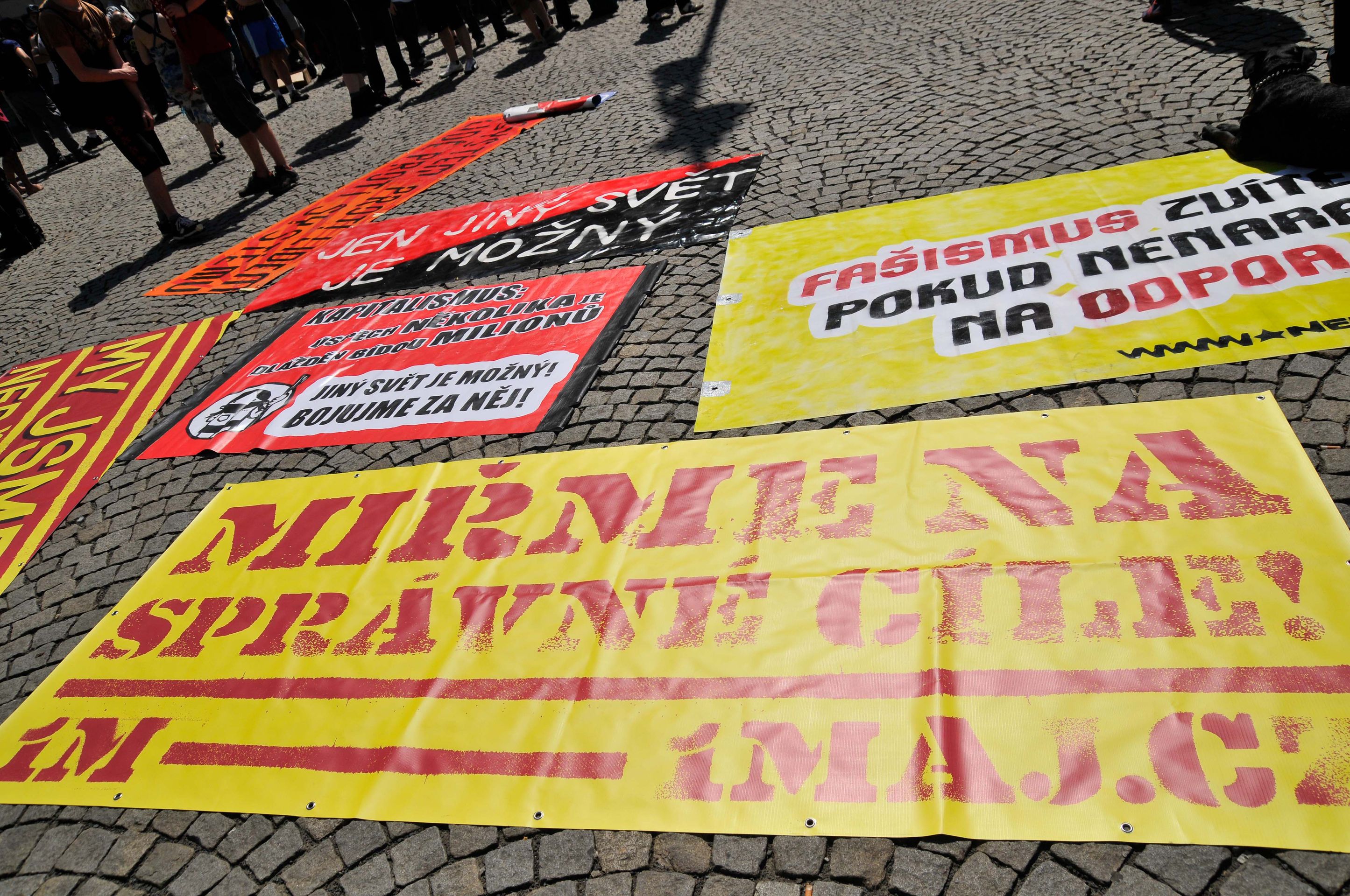 Shromáždění anarchistů v Praze - 1 - Oslavy Svátku práce - anarchisté (8/16)