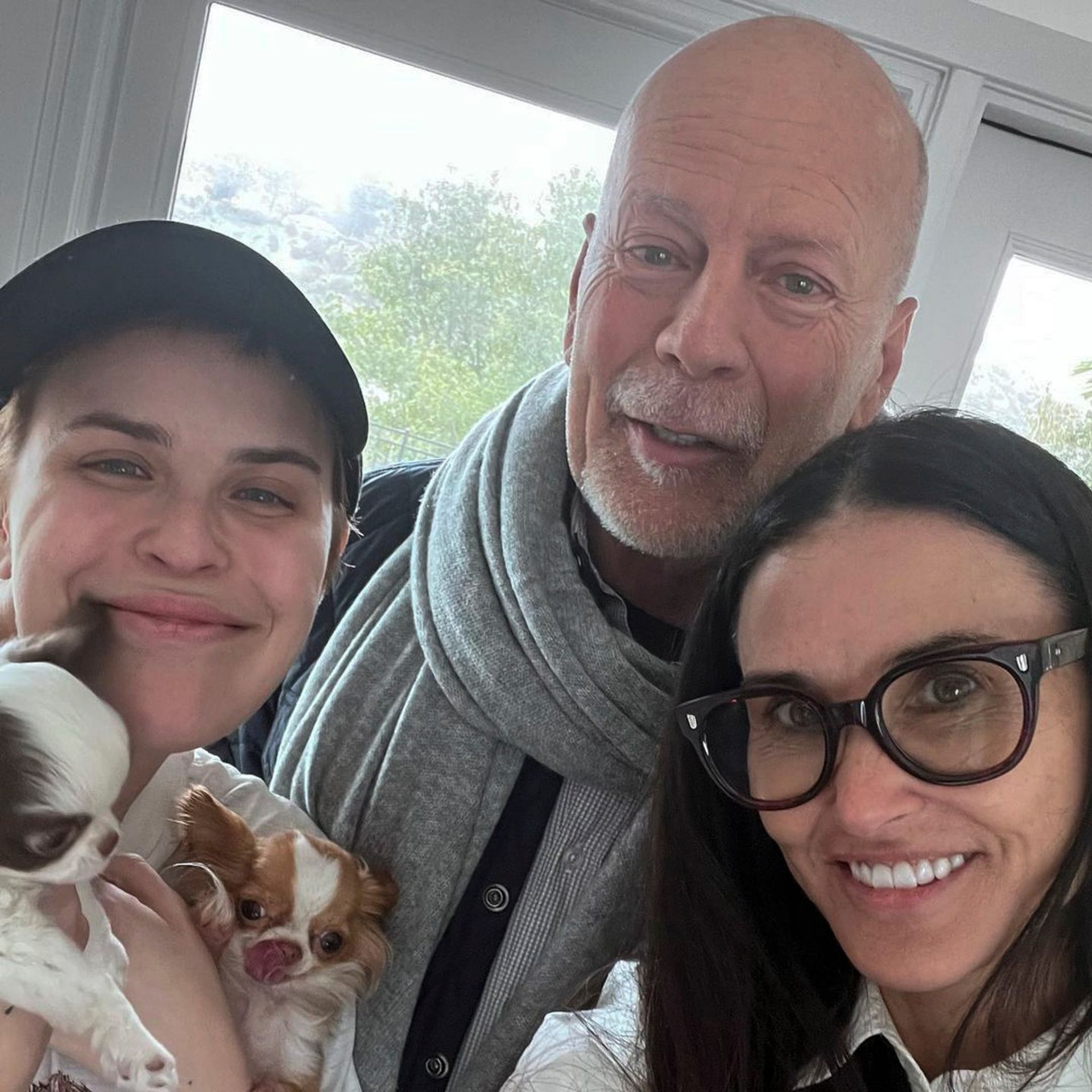Bruce Willis, Tallulah Willis, Demi Moore - Bruce Willis (2/12)
