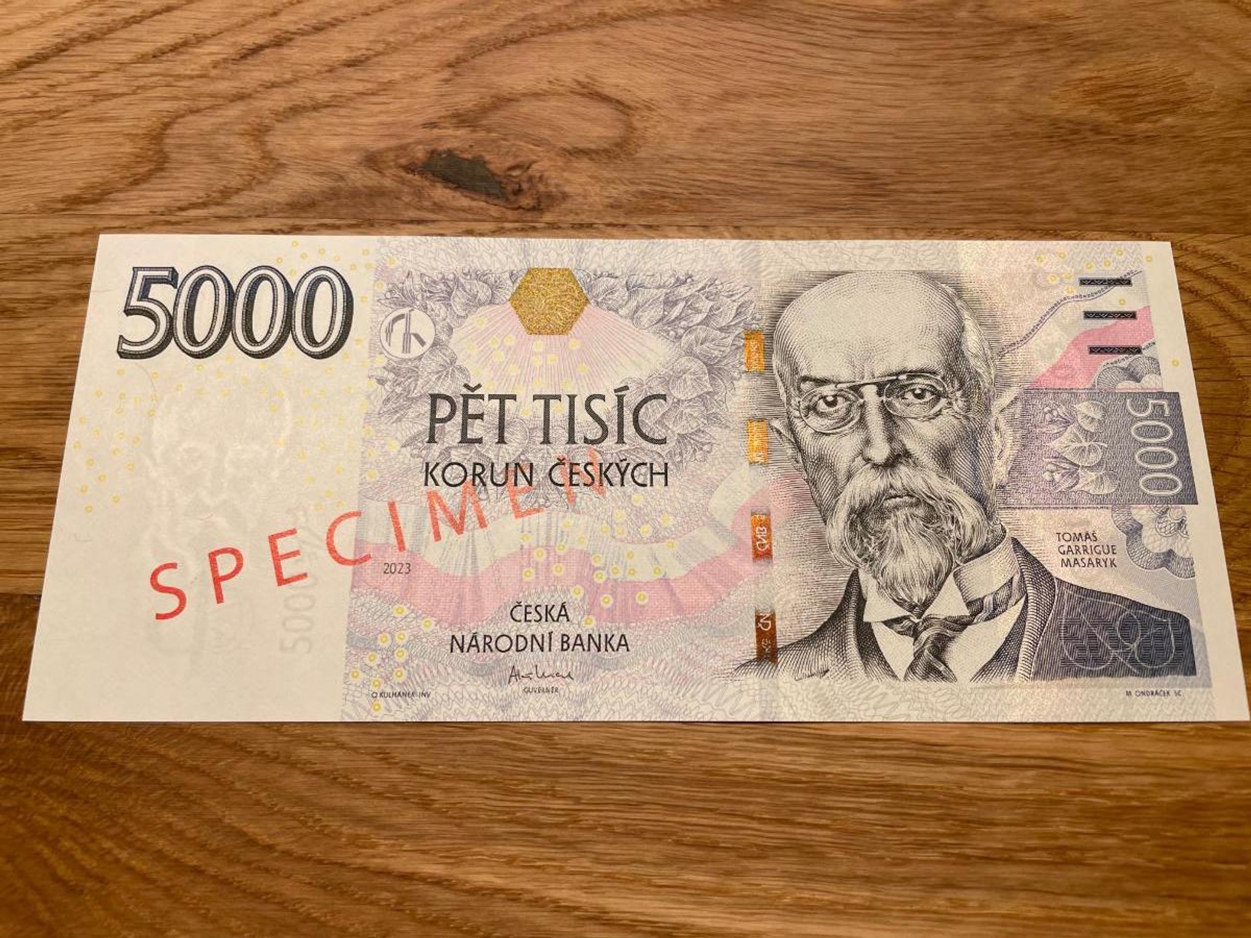 Anulát české pětitisícovky - Nejdražší položky z dražeb Aukra (17/31)