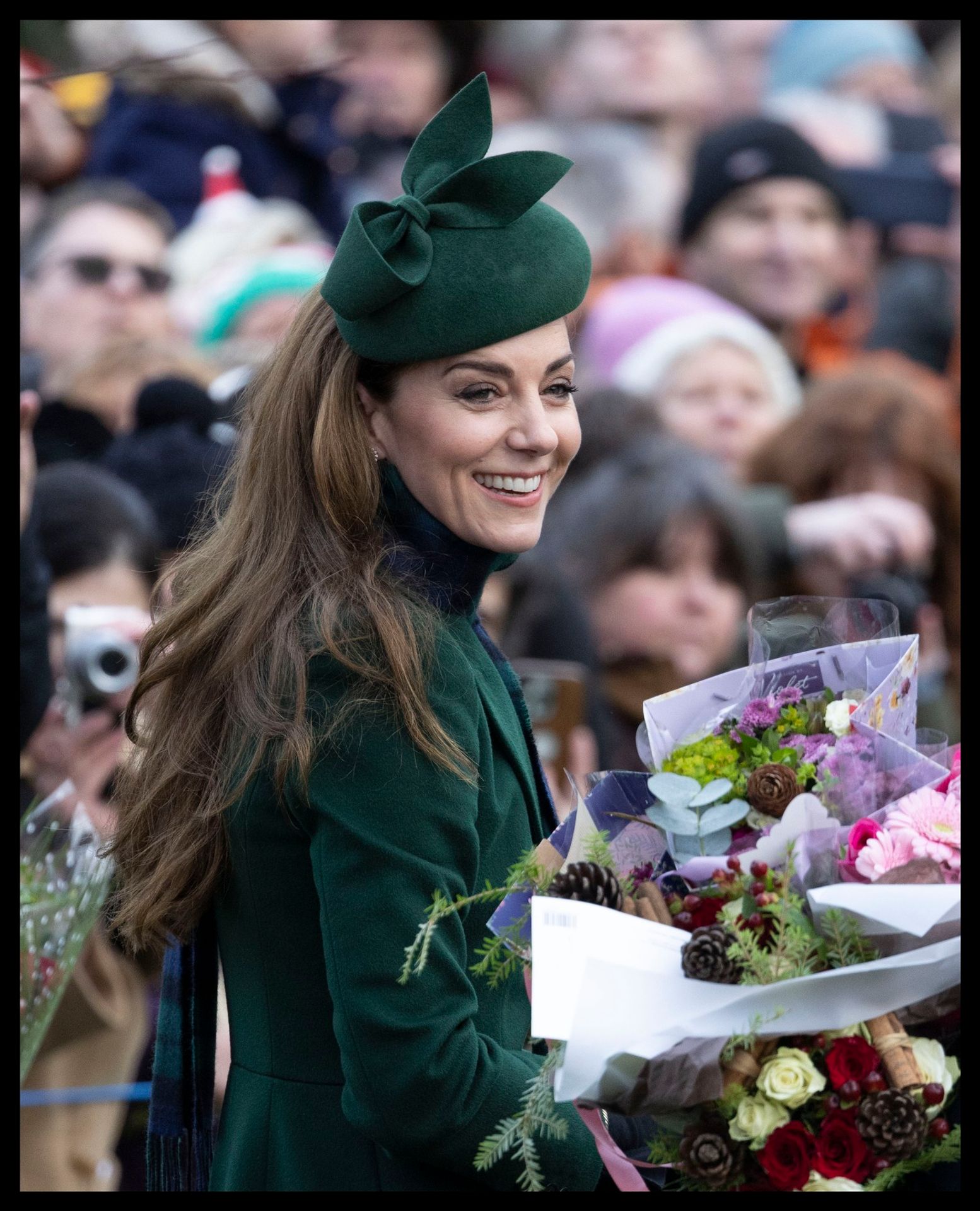 Princezna Kate, 25. 12. 2024 Vánoční procházka do kostela v Sandringhamu - Královská rodina o Vánocích 2024 (5/12)