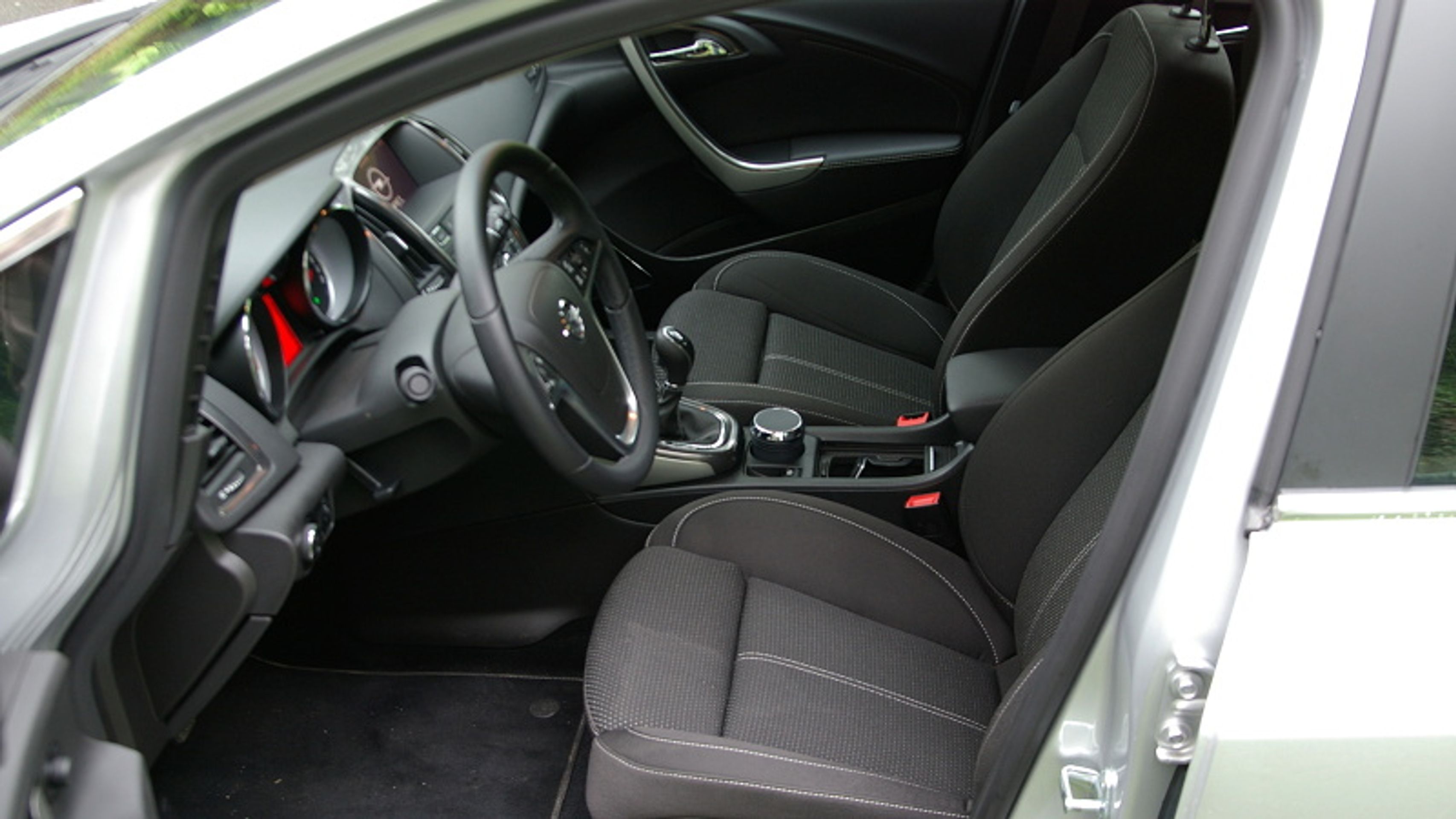Opel Astra - 4 - GALERIE Opel Astra (5/8)