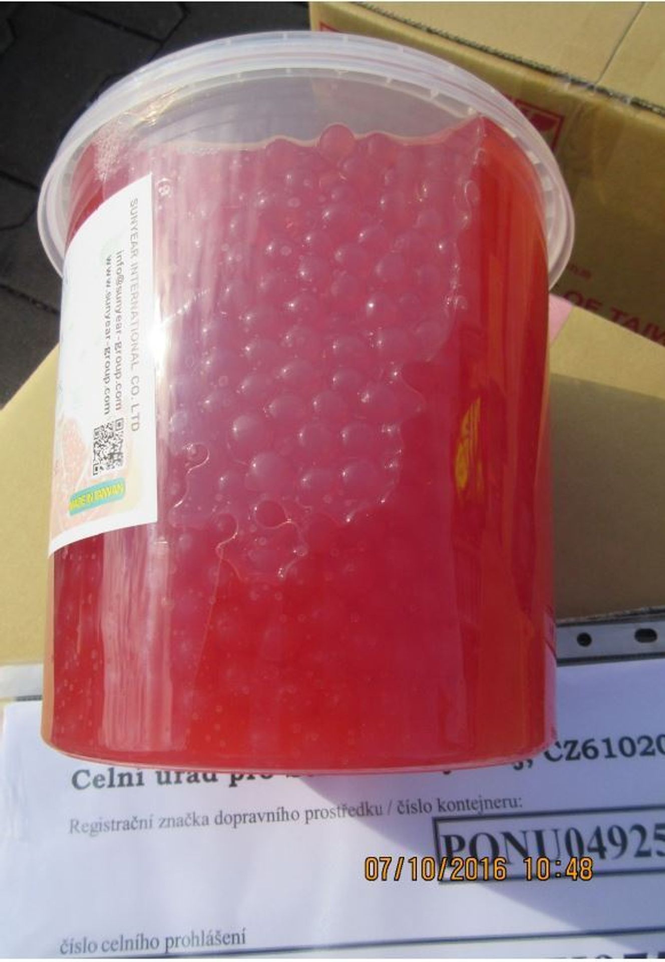 Nebezpečné želé kuličky pro přípravu Bubble tea - 1 - GALERIE: Nebezpečné želé kuličky pro přípravu Bubble tea (1/4)