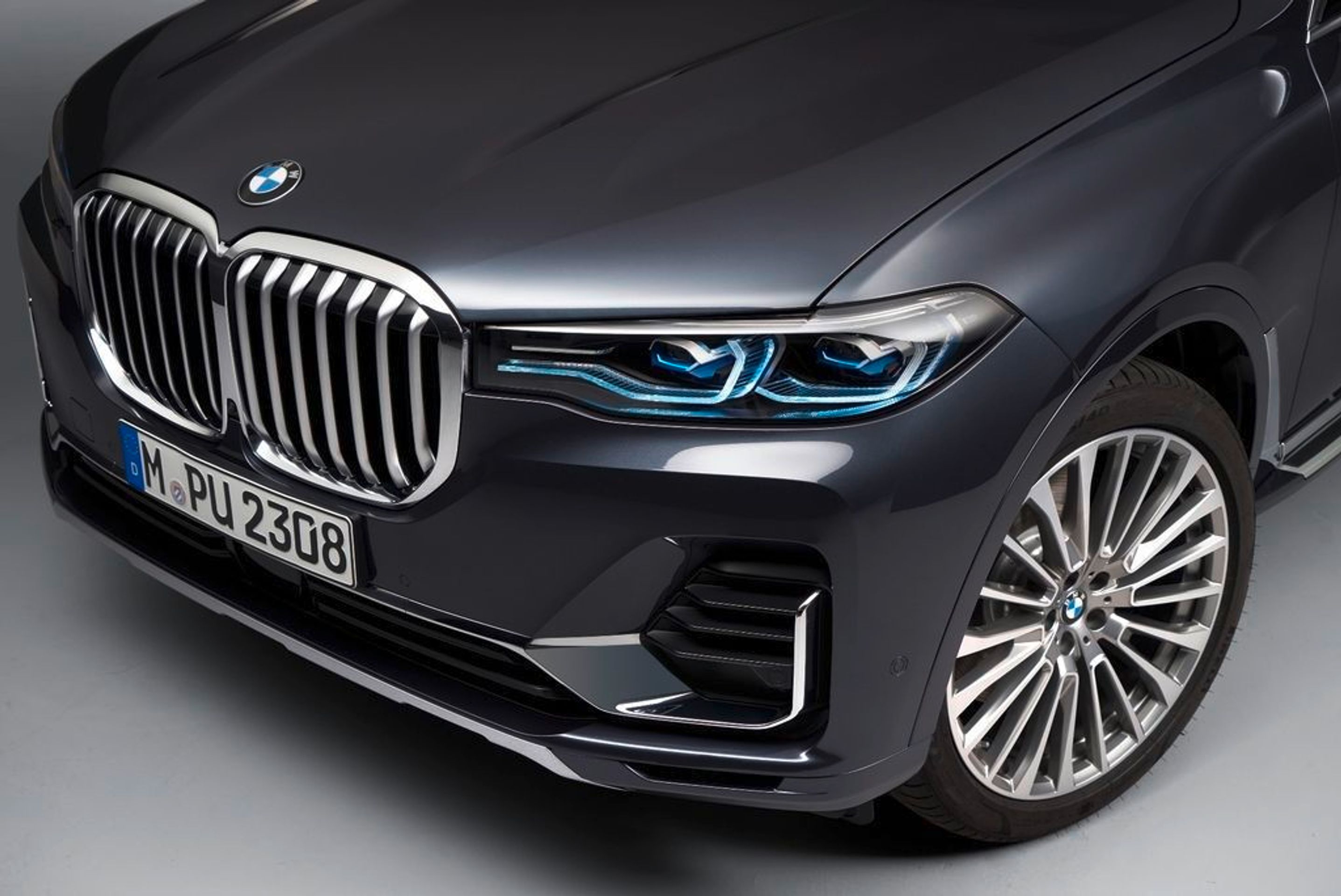 BMW X7 - 22 - Fotogalerie: Kolosální BMW X7 (8/24)