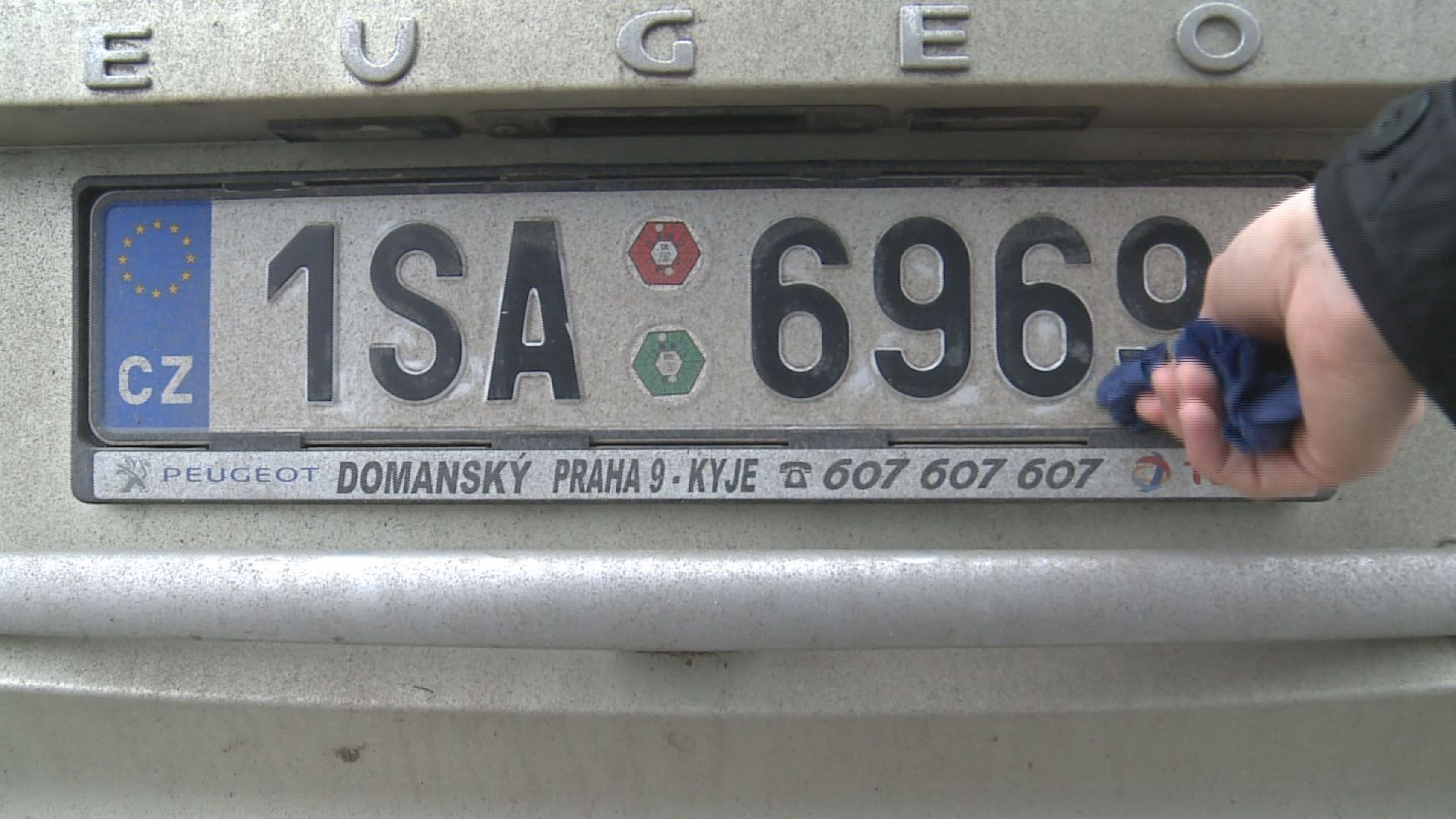 Značky aut na kongresu ODS - 14 - Podívejte se, jaké značky byly na sjezdu ODS (8/14)