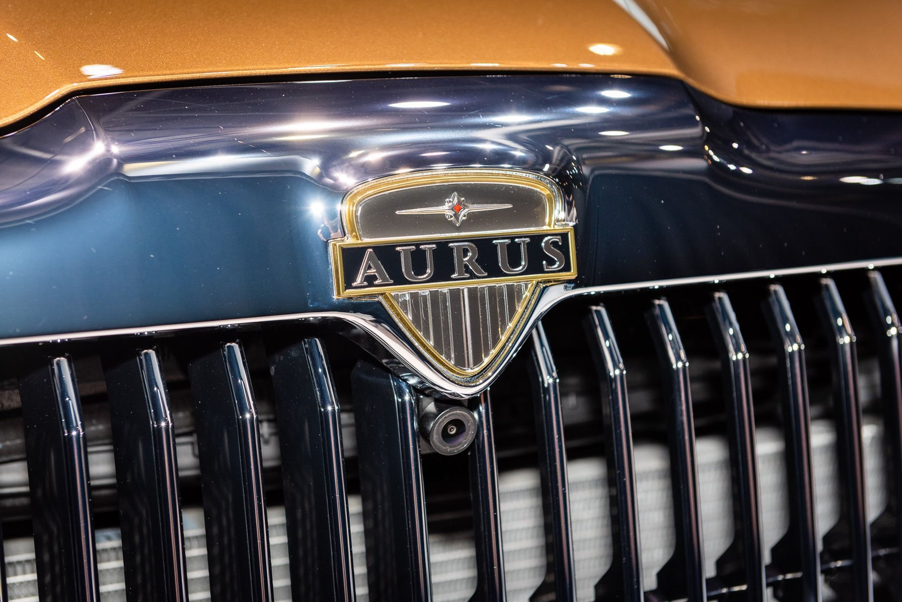 Ruský luxus - limuzína a sedan Aurus - 43 - Fotogalerie: Luxusní ruská monstra Aurus (13/27)