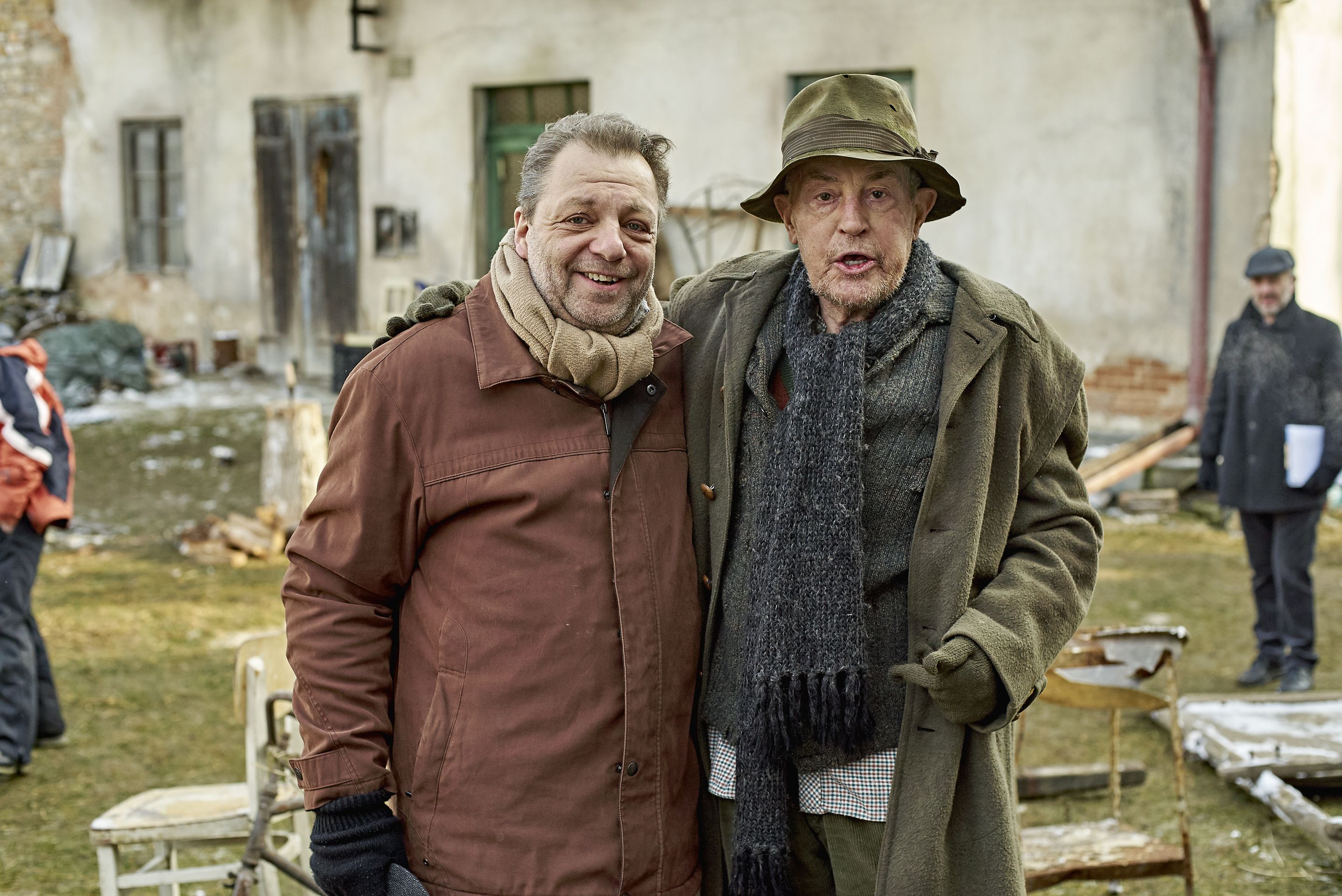 Drazí sousedé: Jan Tříska - 1 - GALERIE: Drazí sousedé: Jan Tříska (1/7)