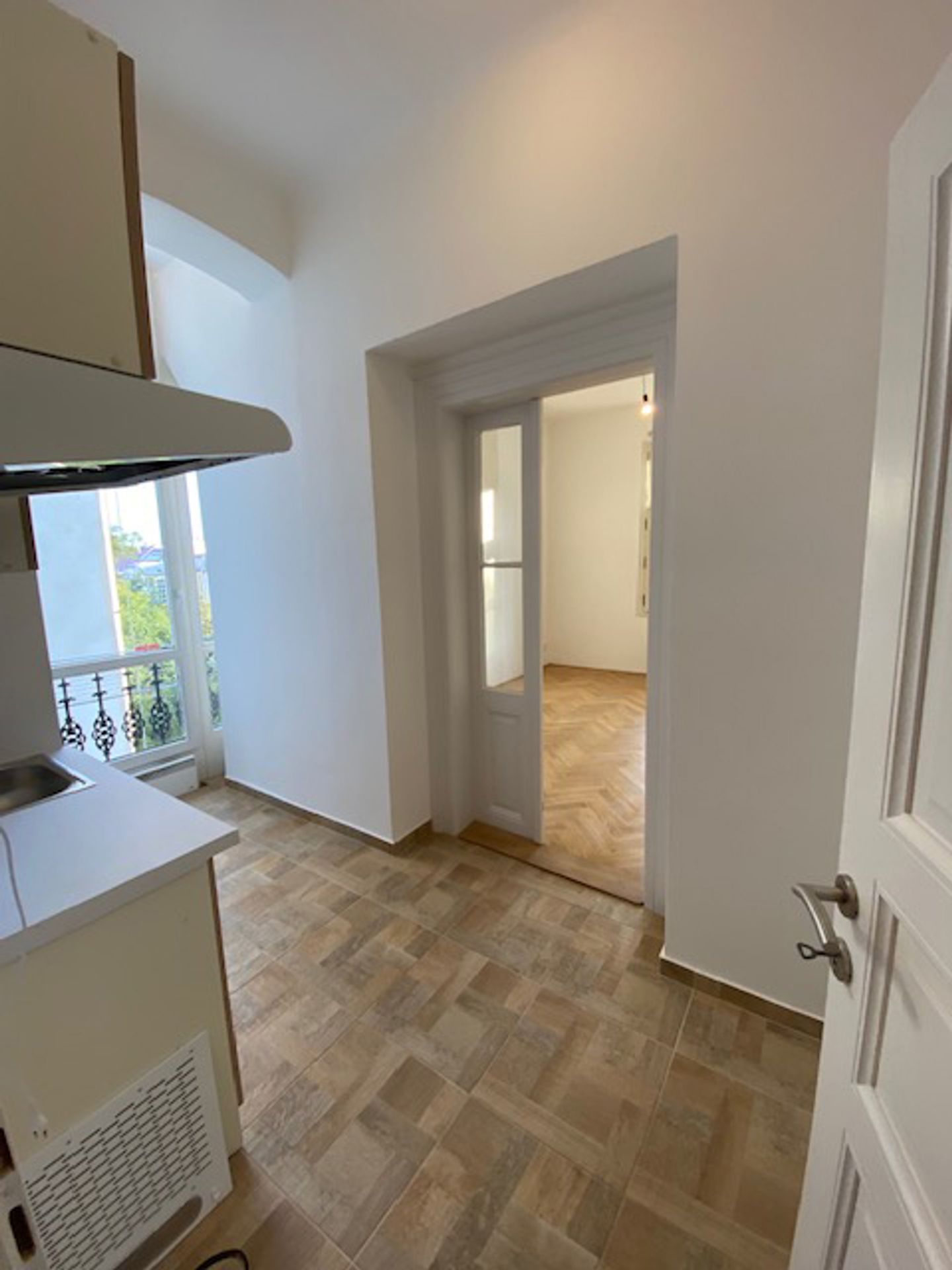 Lublaňská 18, Praha 2 (4) - Praha spouští elektronické aukce městských bytů (34/37)