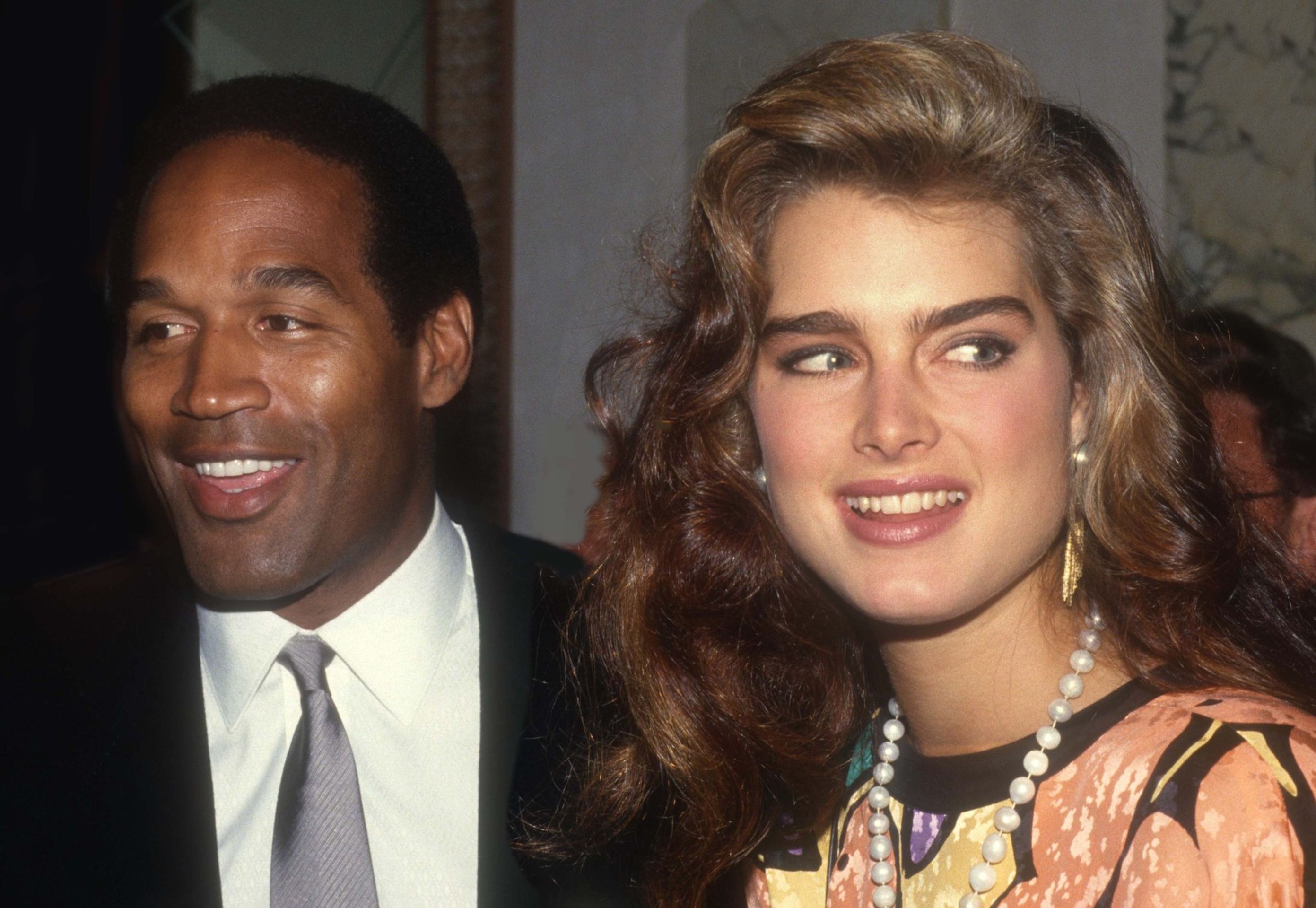 O. J. Simpson a Brooke Shieldsová, 1982 - O. J. Simpson (1/3)