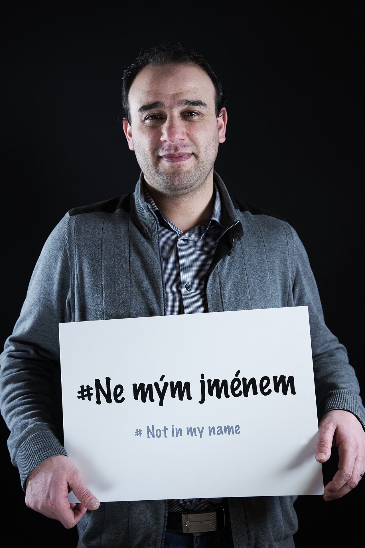Ne mým jménem - 15 - GALERIE: Ne mým jménem (15/25)