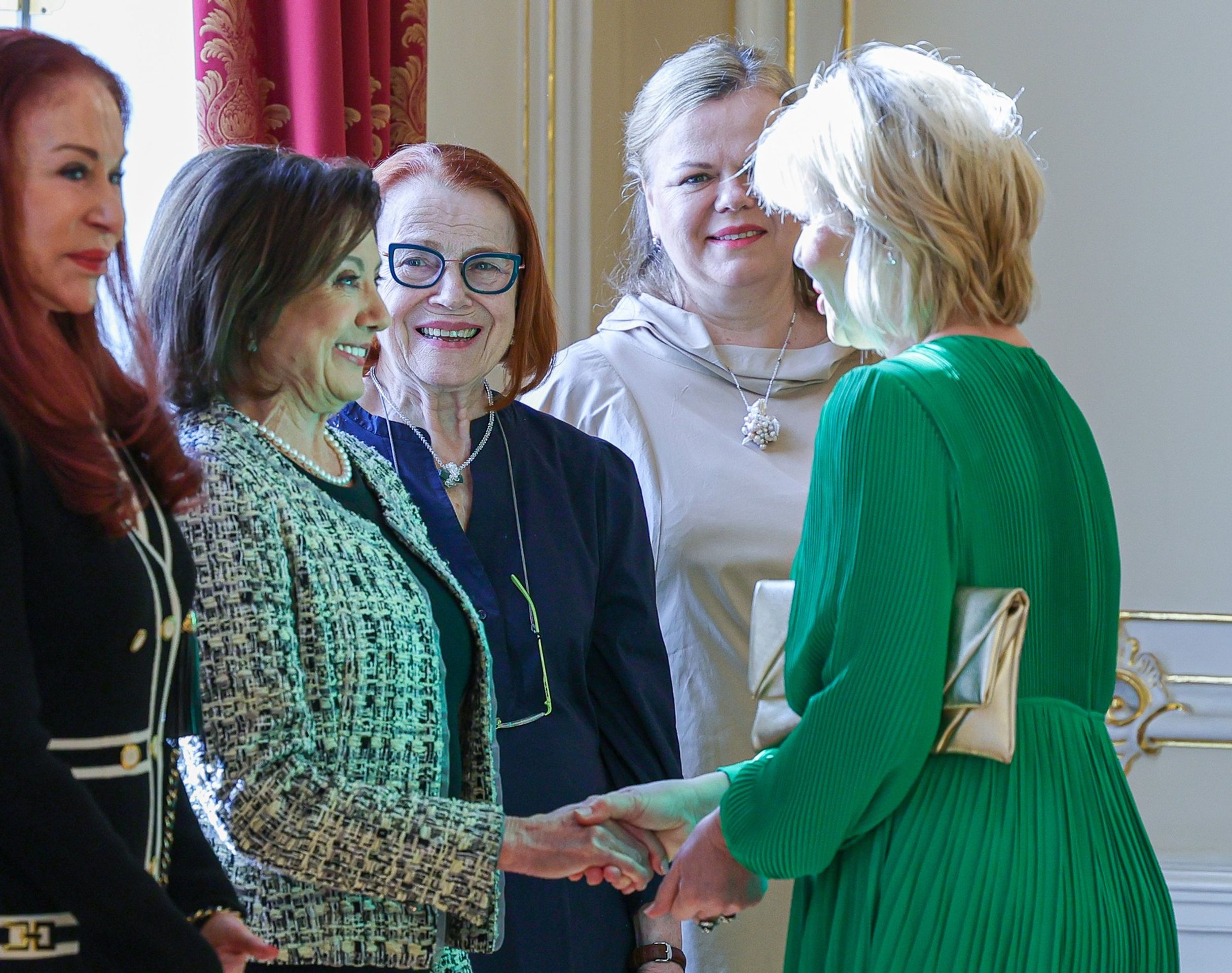Marie Rottrová a Eva Pavlová - Marie Rottrová (2/12)